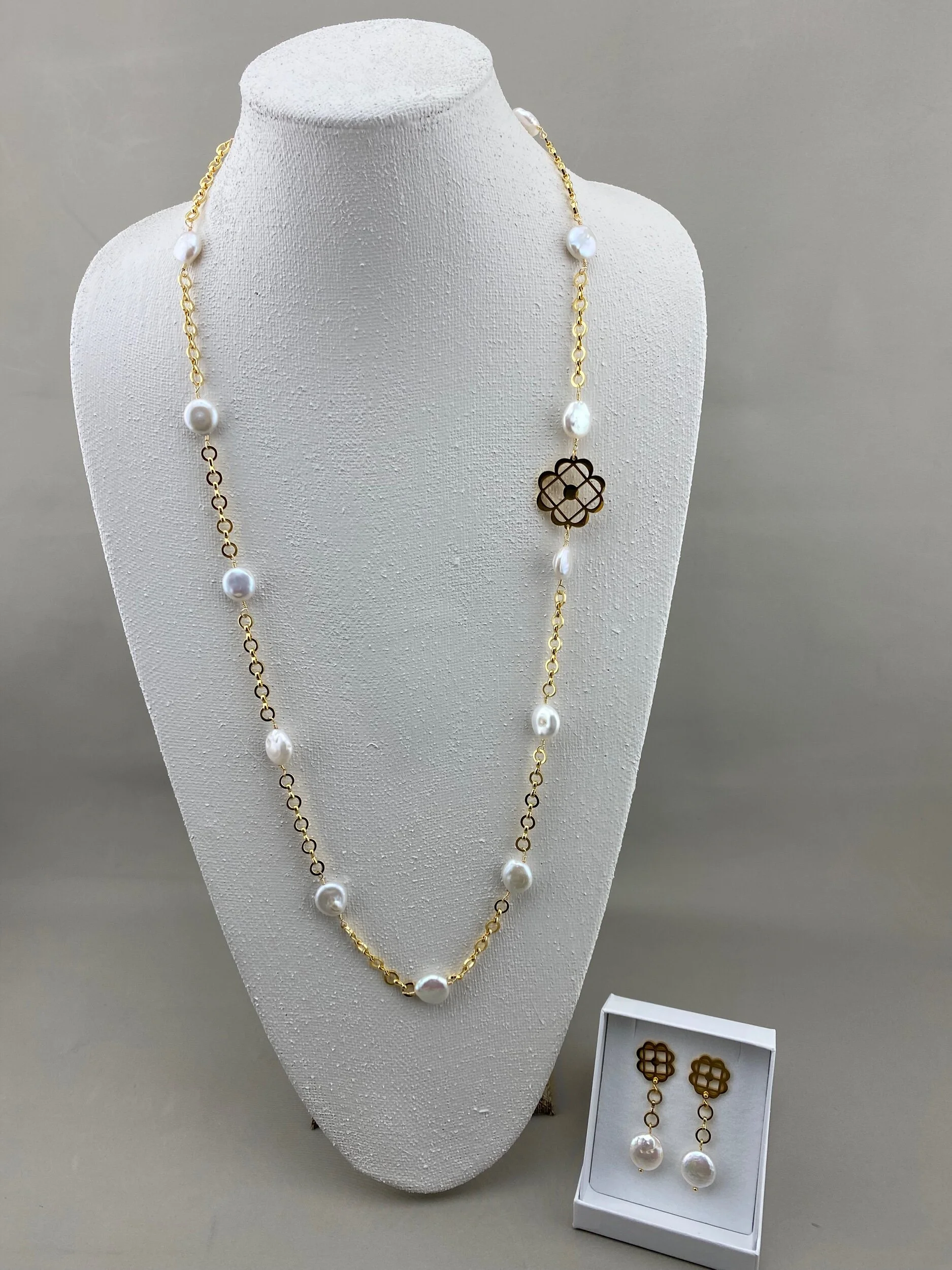 A7C53CD0-7B1F-4D22-A223-C2D84B12AFD7