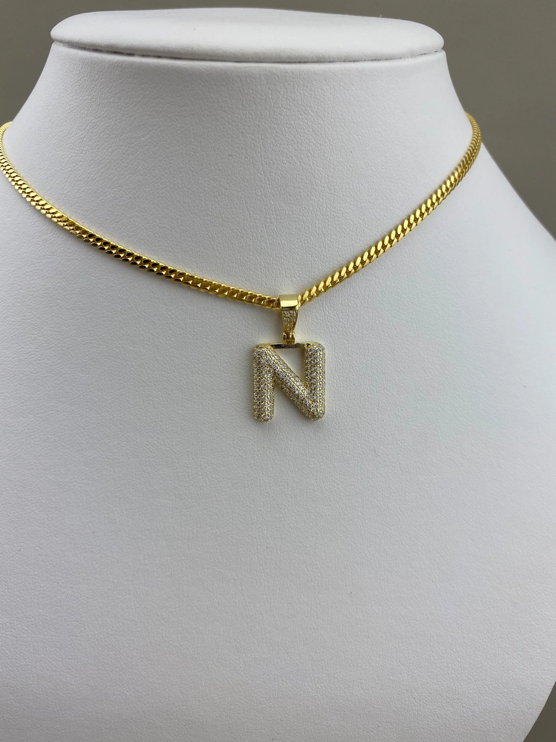 AB2BD03C-568E-45A5-AC07-4EF1243311AF