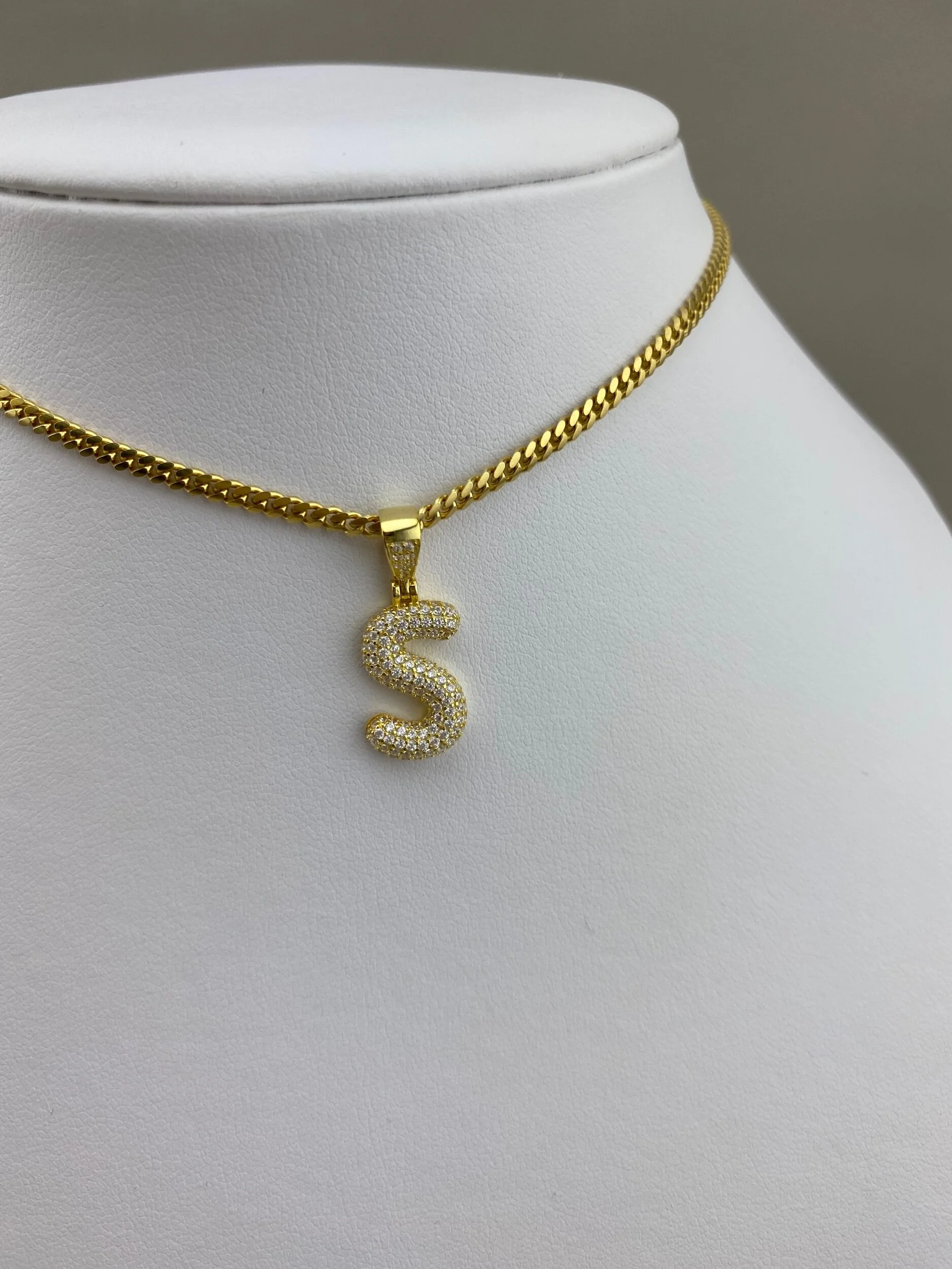 E124D4C7-6FB5-4D91-9B87-F438FD0C680B