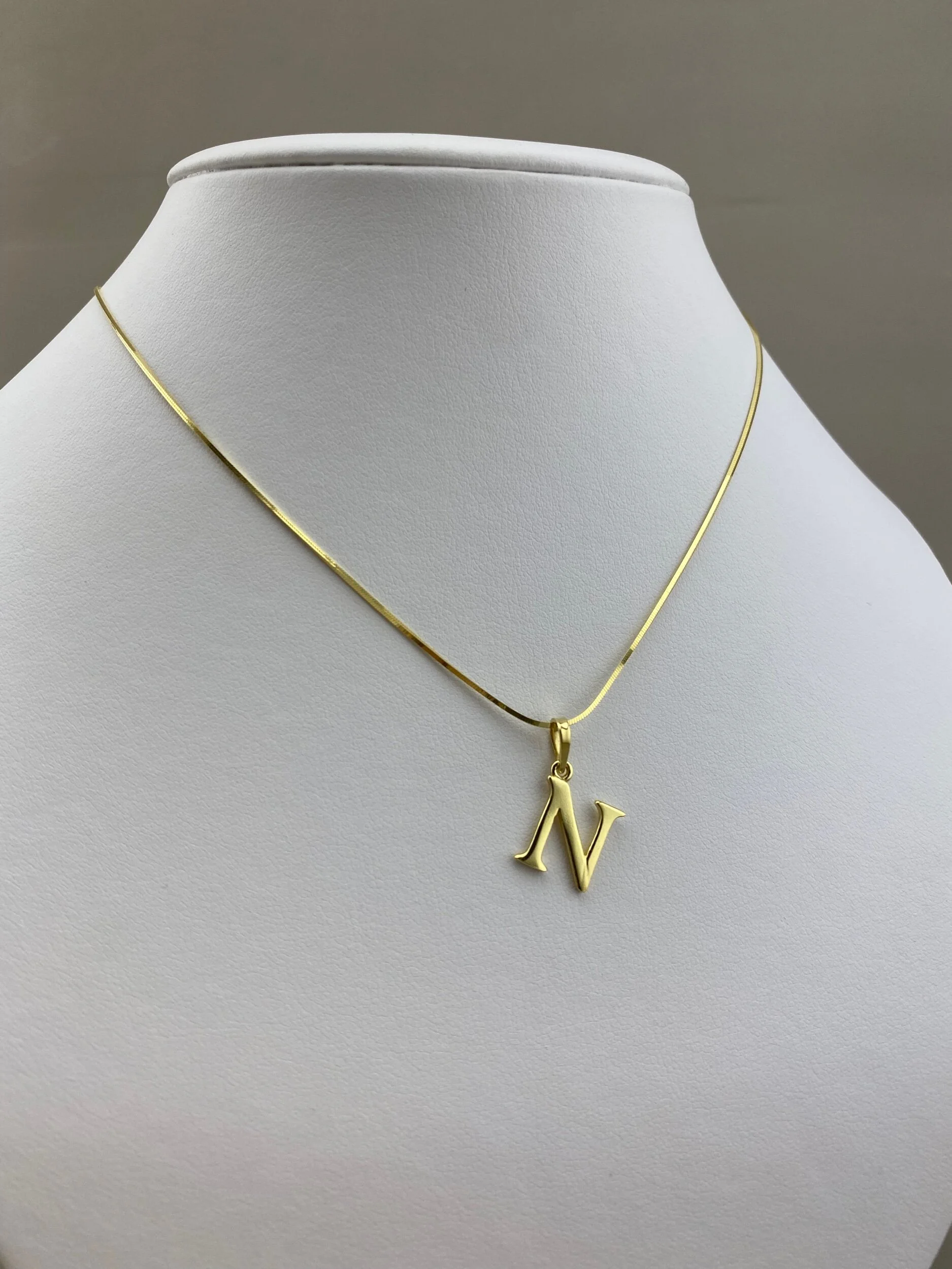 56CBB9A6-160C-4C11-882A-7BF876F39959