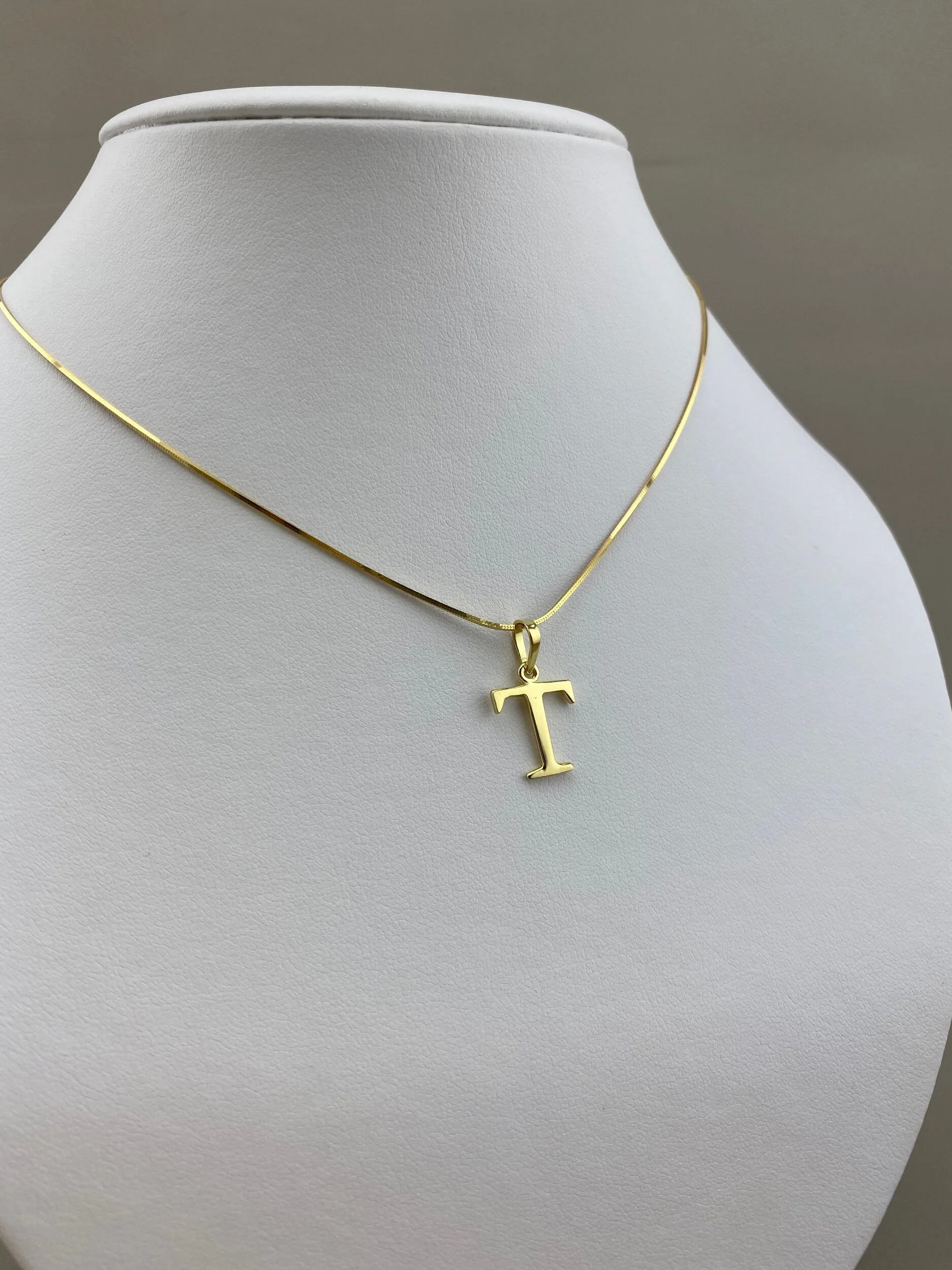 B78F7B61-794E-46C0-9693-52CAF46C4D0E