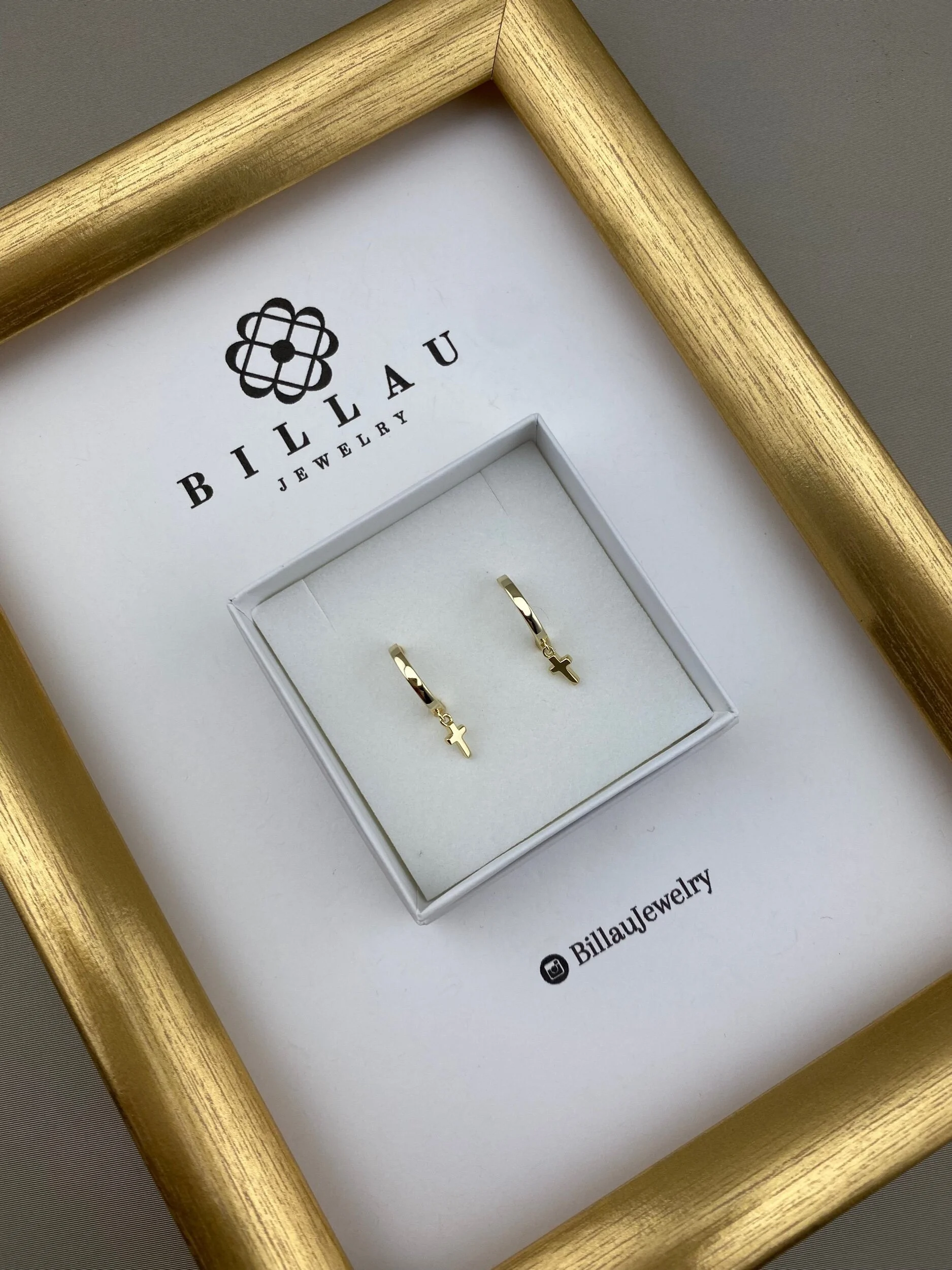 876EC0CD-FBA6-41BA-BB9C-F8BD3897C64D