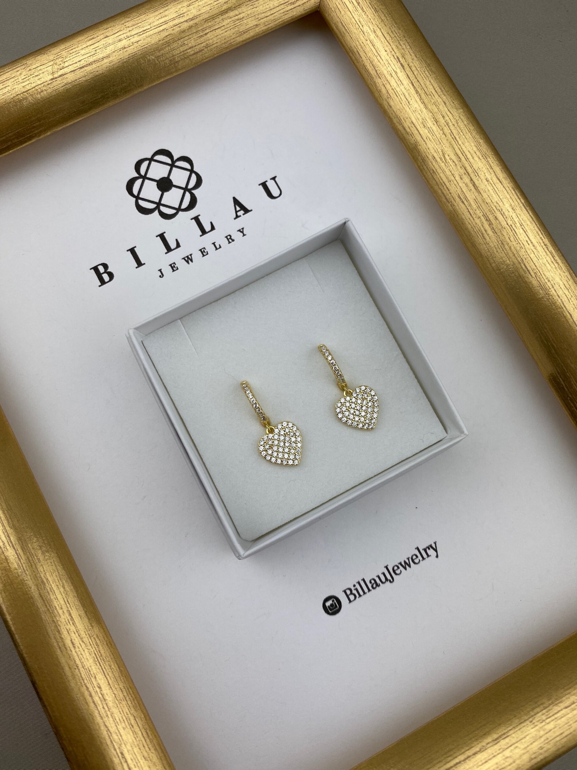 8D419C32-1346-473A-A445-F6053B07C47F