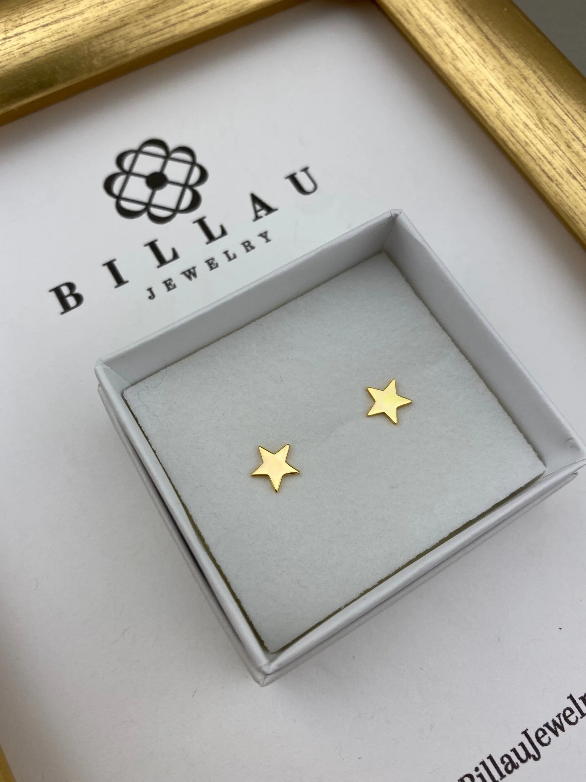 D1BF1F69-51C4-49C8-B942-A445402D5466