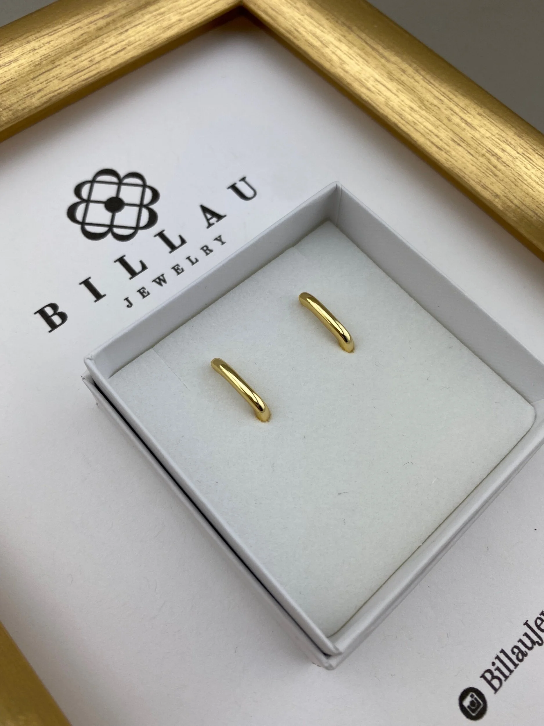 61517833-FA51-477F-8696-C242A5BE7795