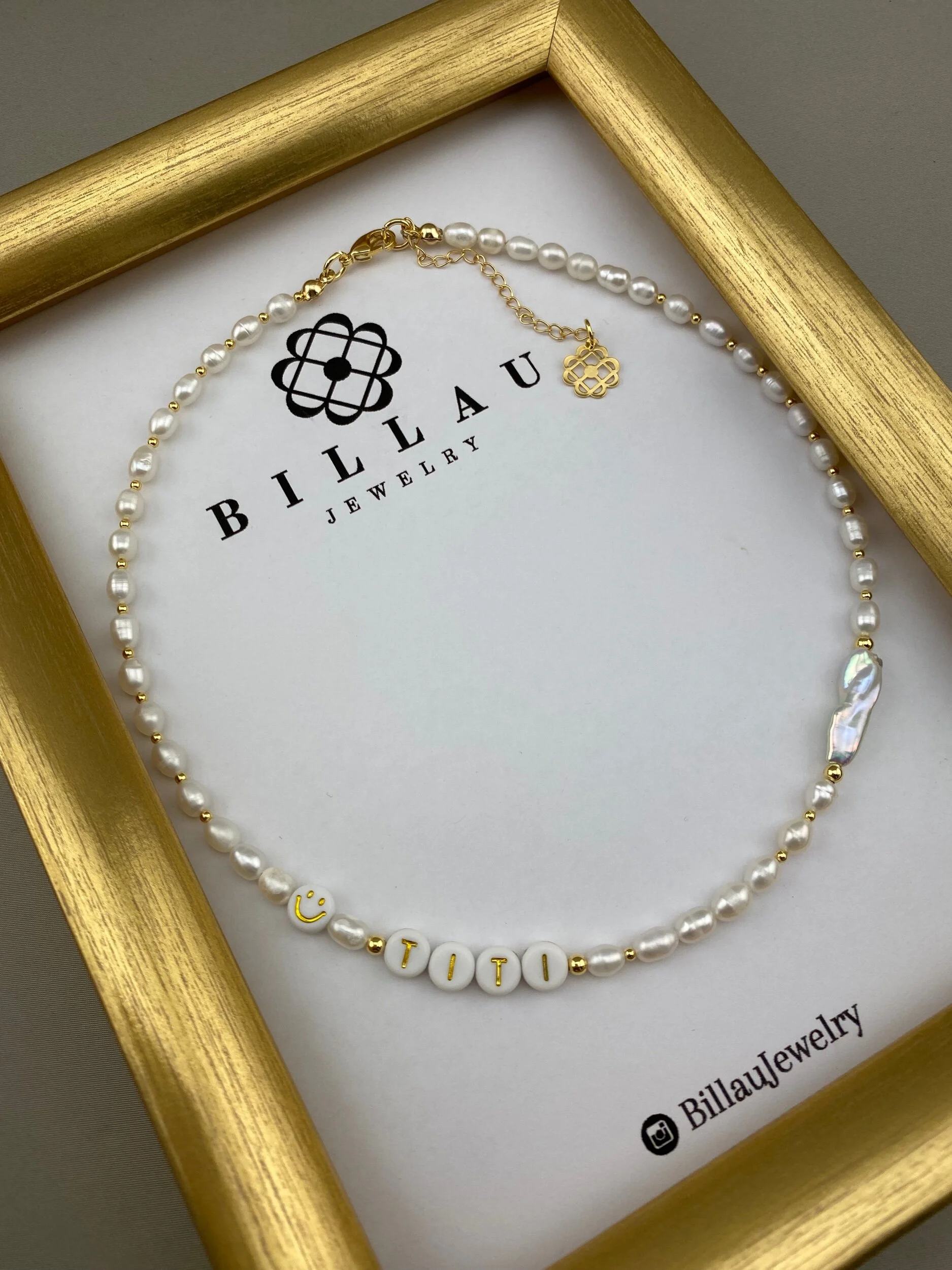 284046B6-20C4-4CB8-BE09-0287D7F63258