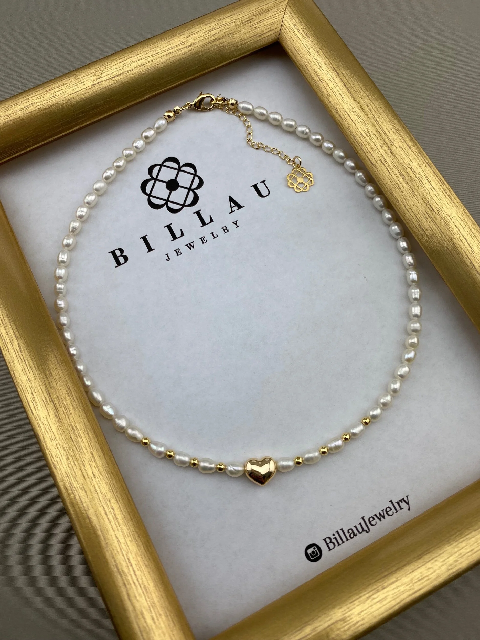 24BAD2BF-F392-403F-9903-AD6BA9821BF1