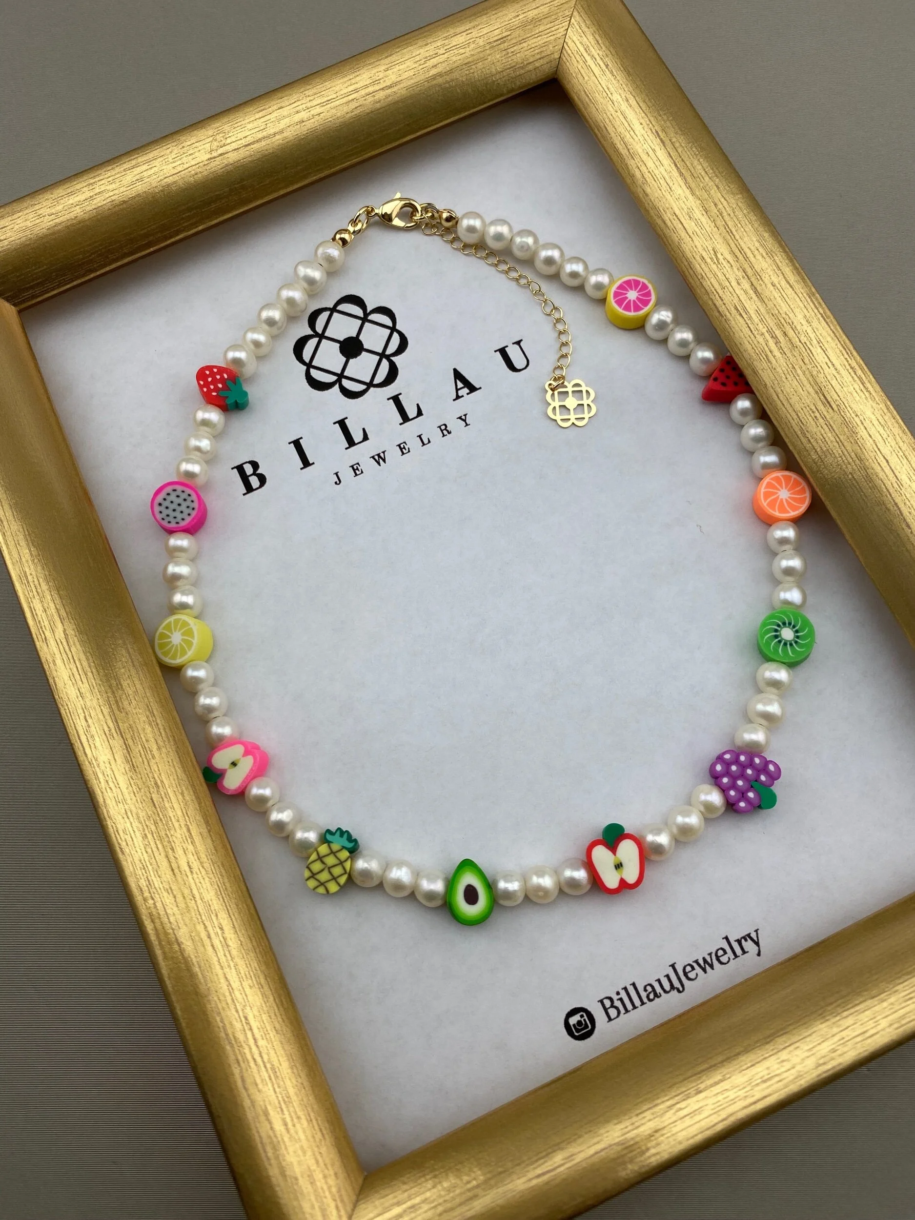 D2E88741-4AC4-4046-87BA-3D0DE8CA7285