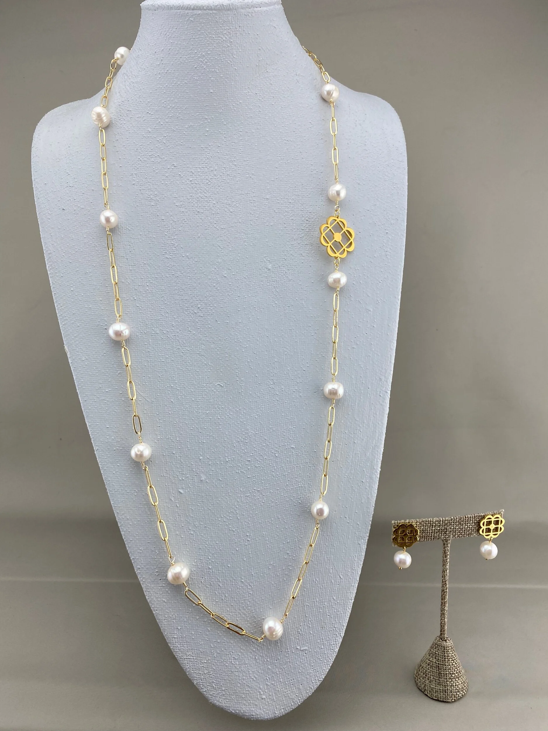 D4A086C2-DEA8-4B0D-B10F-3660005505BF