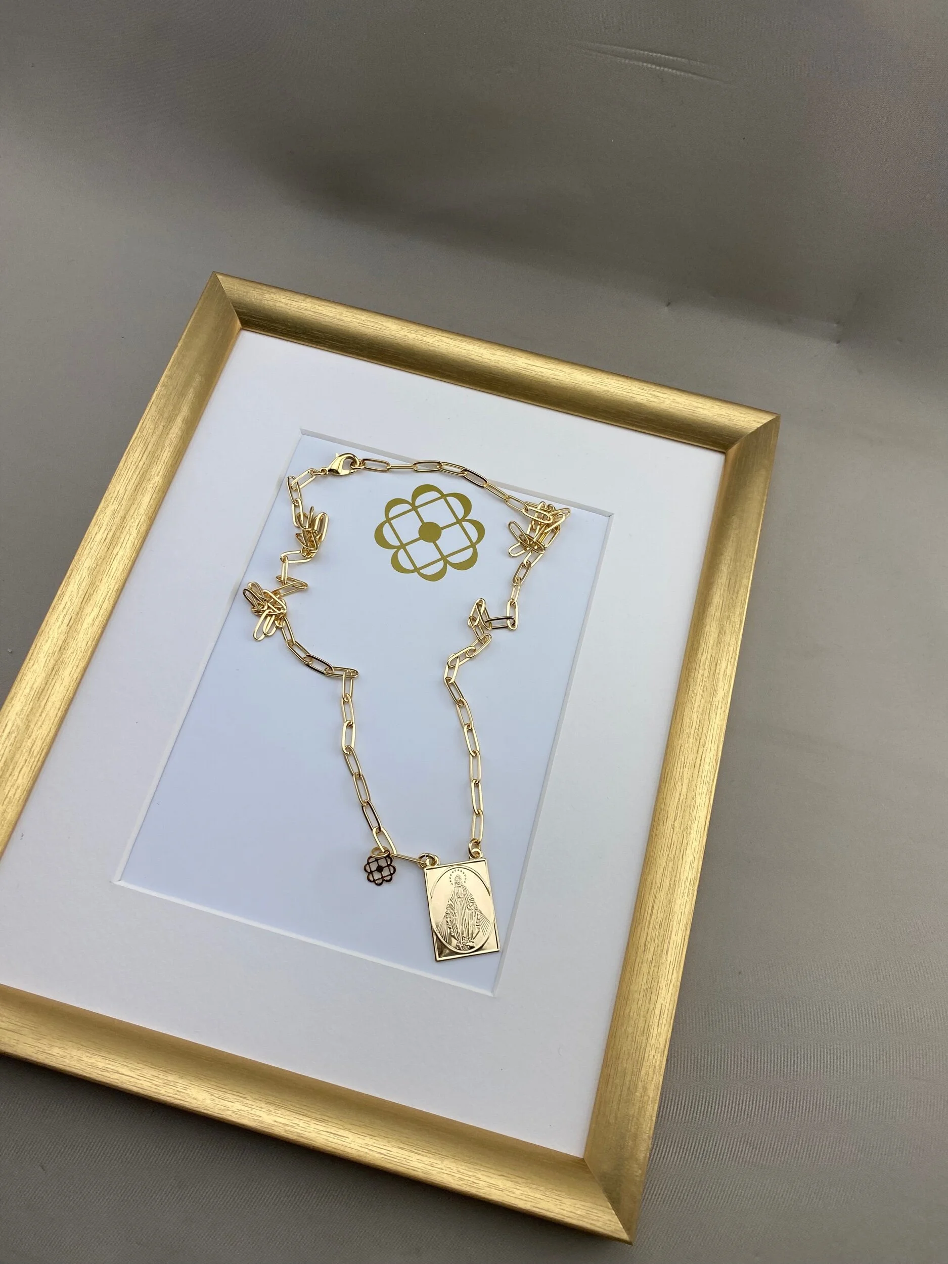 907CABFE-8CEA-405F-ACEE-1D1303715E25