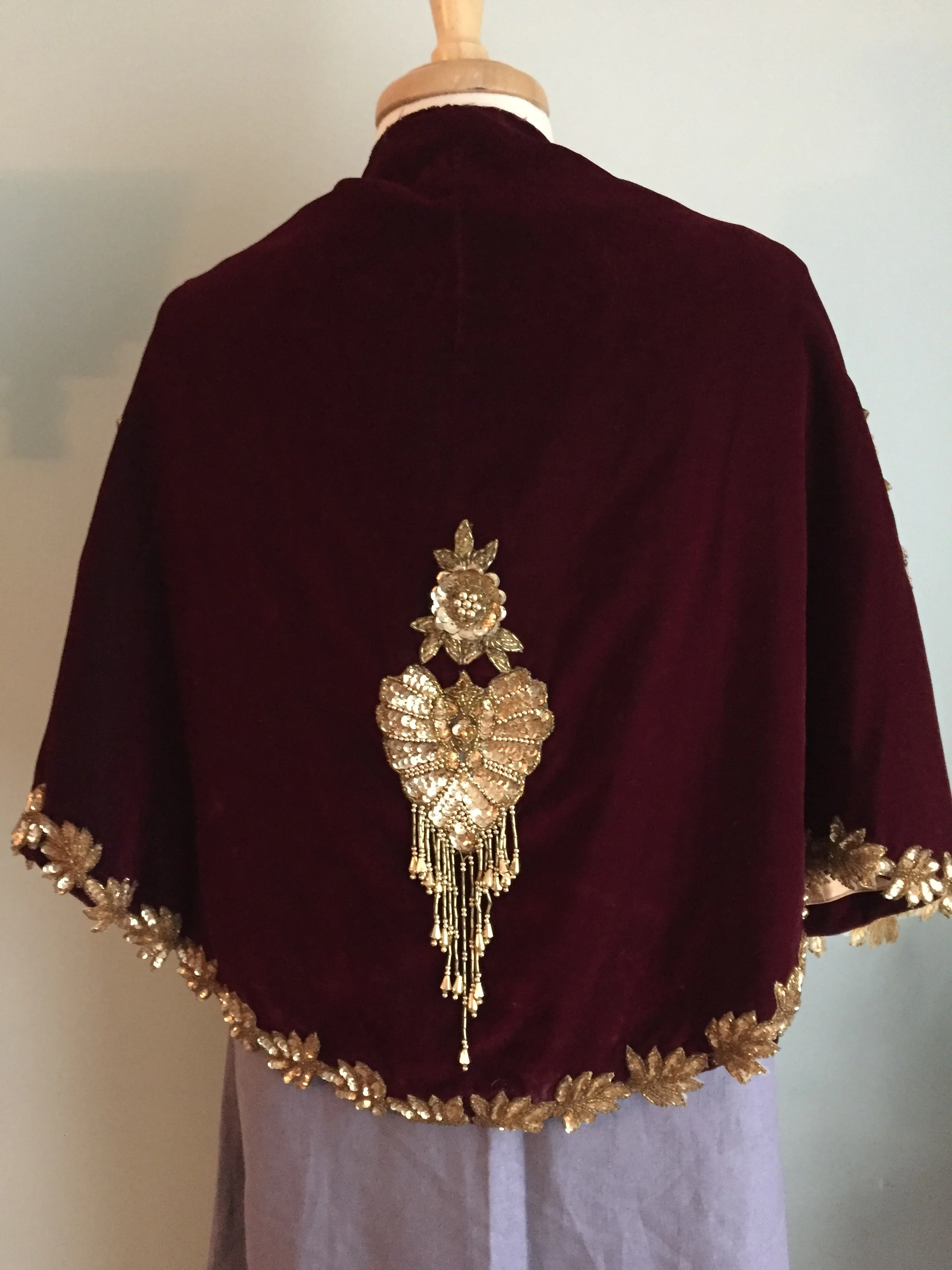 Vintage burgundy velvet cape-let