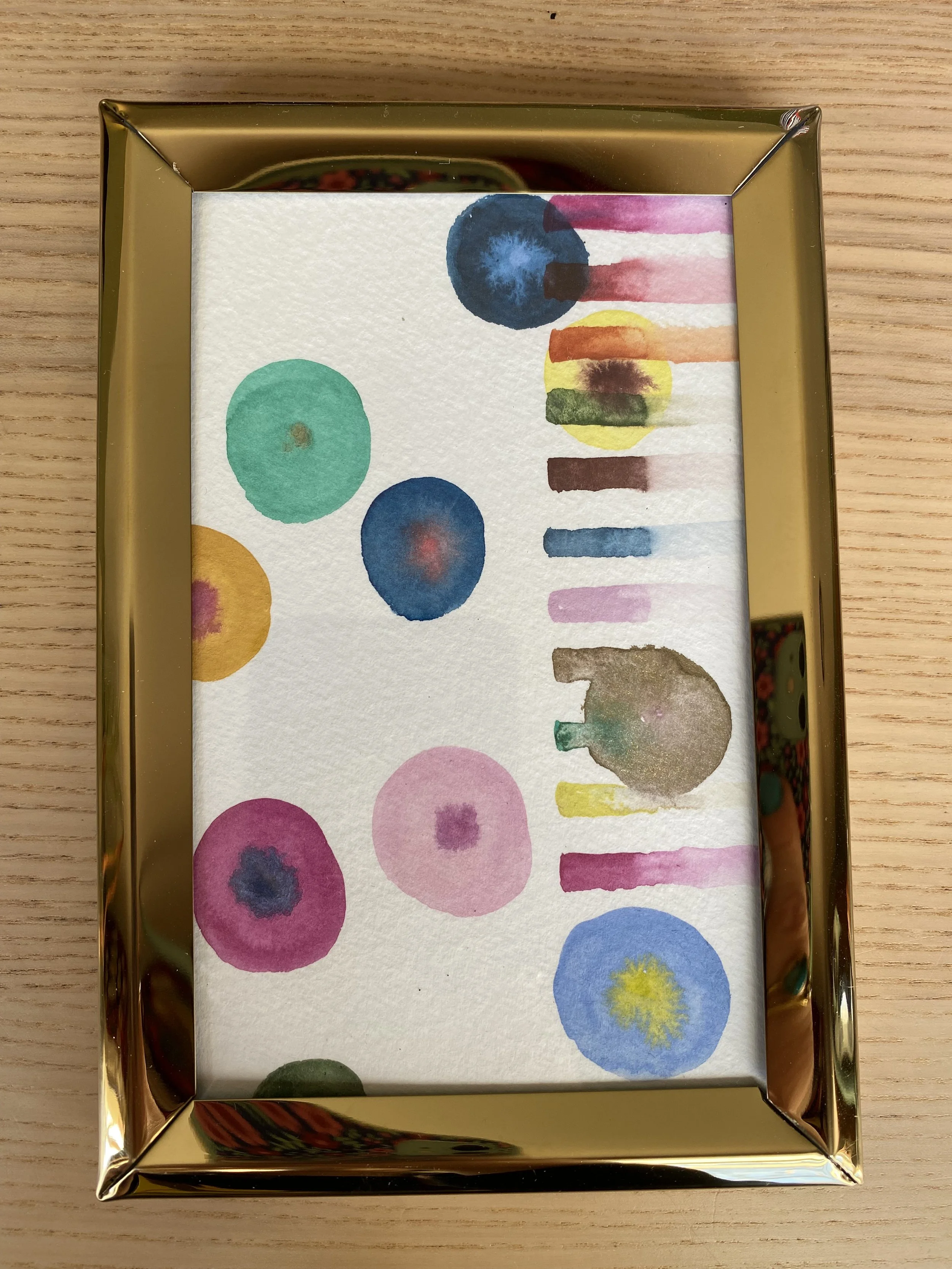 Color study for your interior design, choose a pop of color