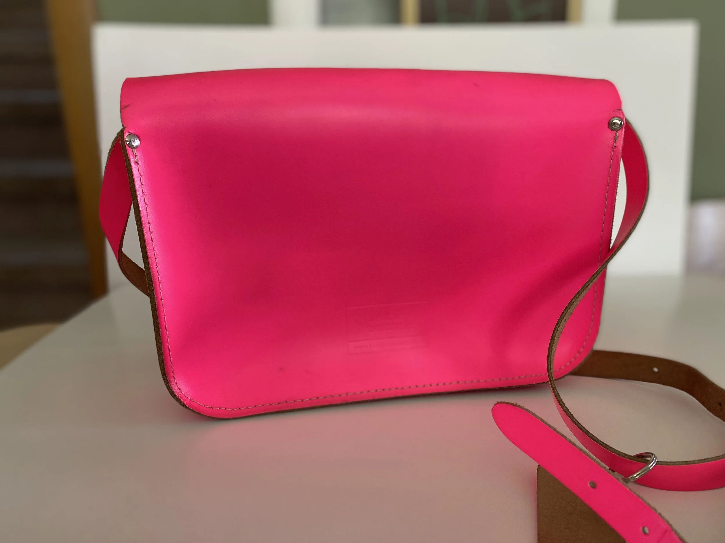 Hot_pink_Crossbody_back_close.JPEG
