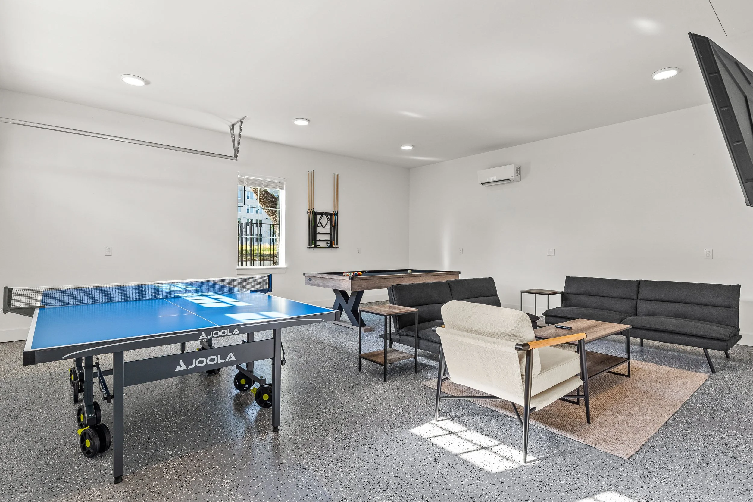 elucidate estates - penick drive-101.jpg