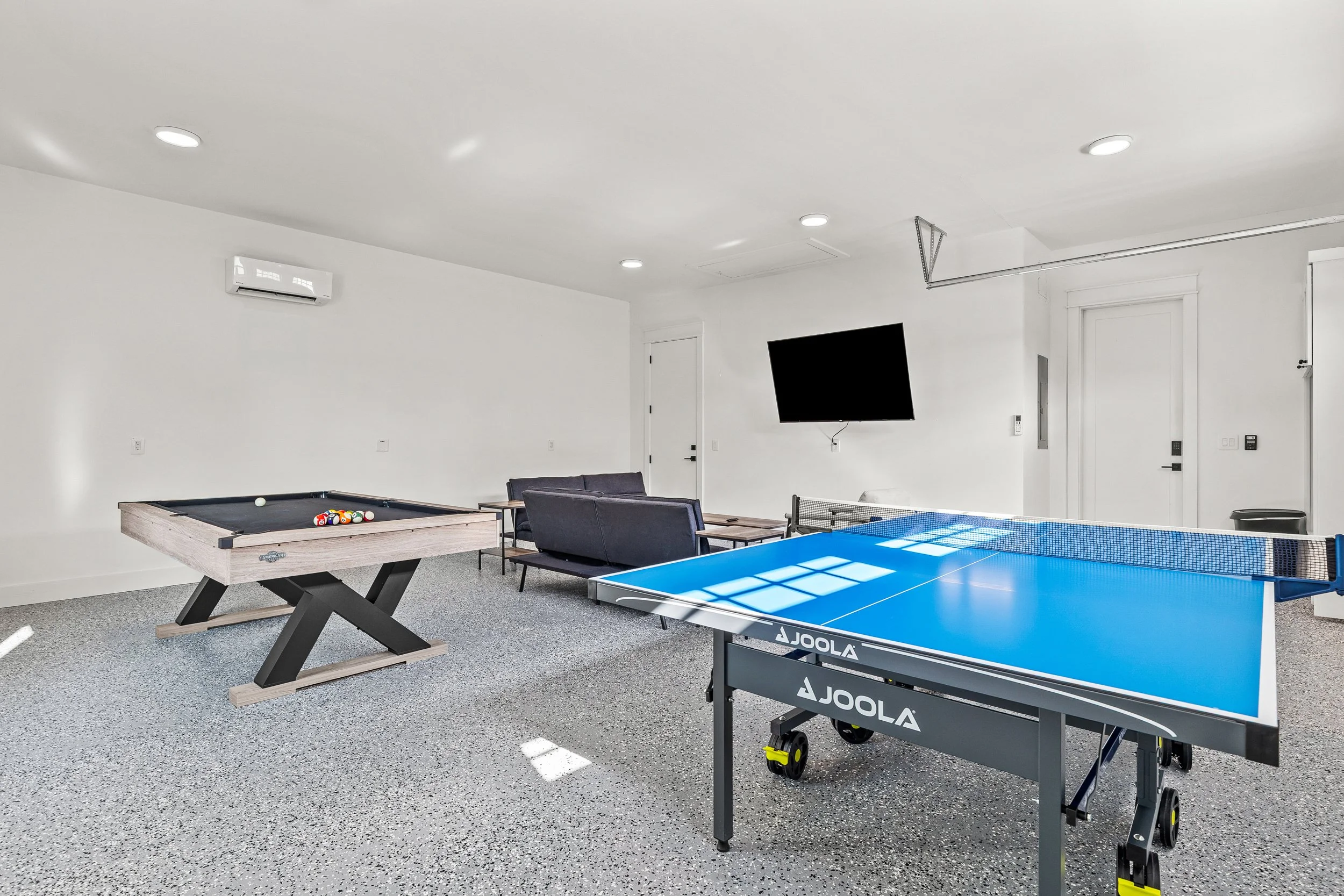 elucidate estates - penick drive-103.jpg
