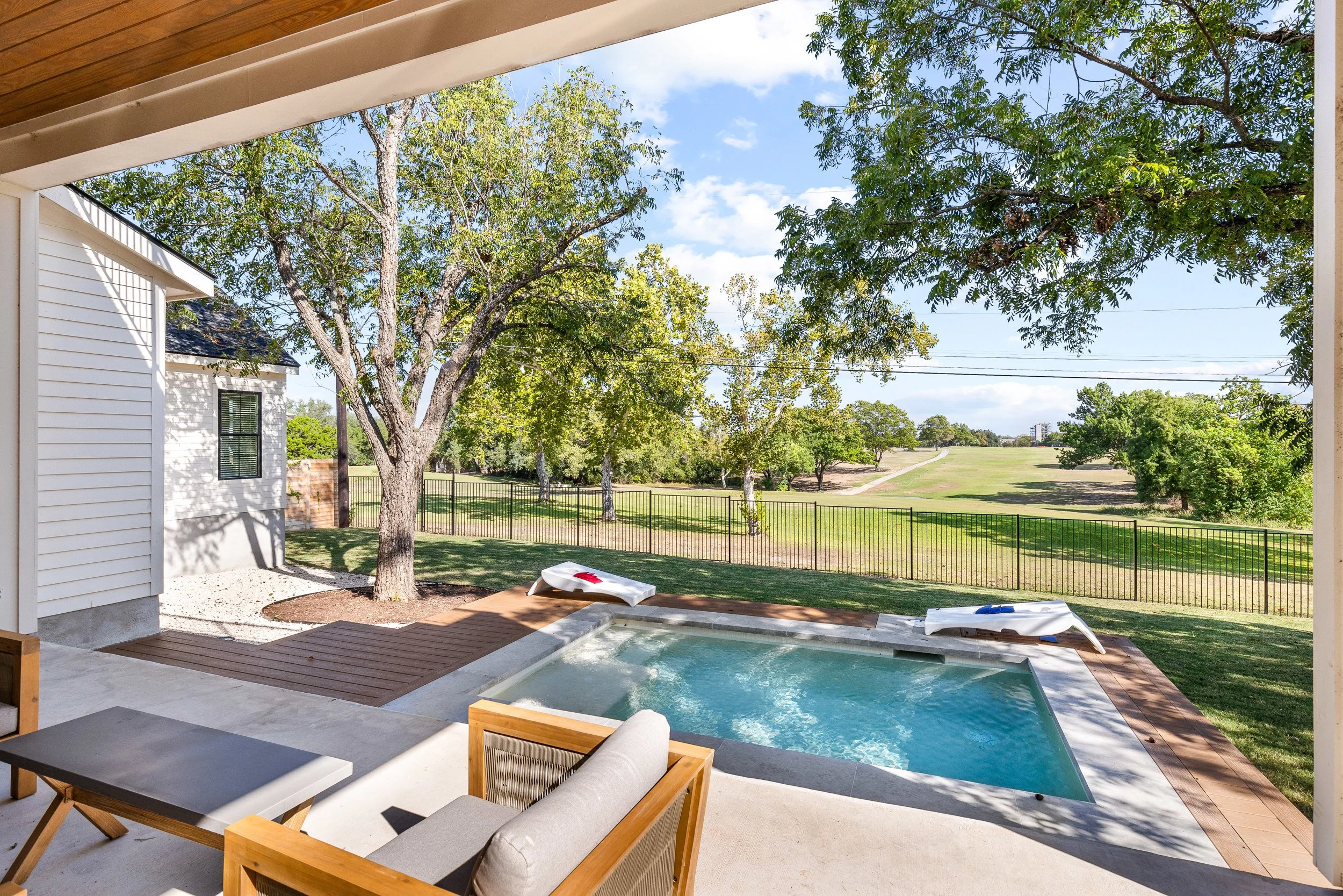 elucidate estates - 5702 penick dr-179.jpg