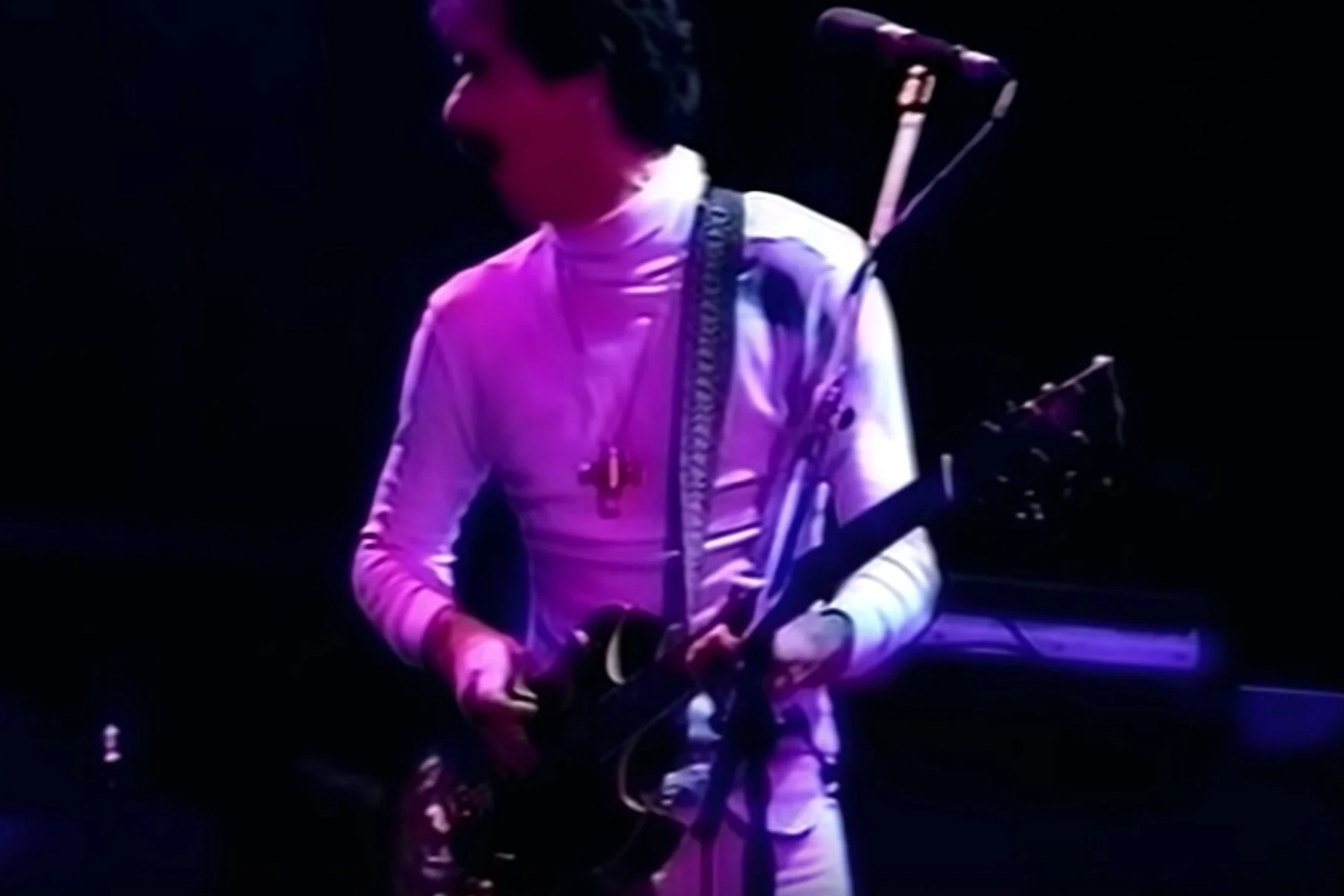 Inside MusiCast 'Pick Of The Day':  "Europa (Earth's Cry Heaven's Smile)", by Santana