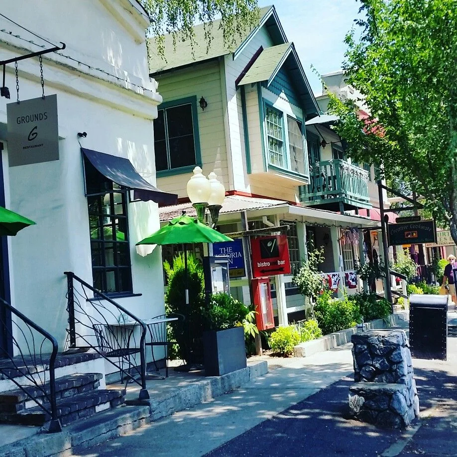 Tasting room on Main Street Murphys