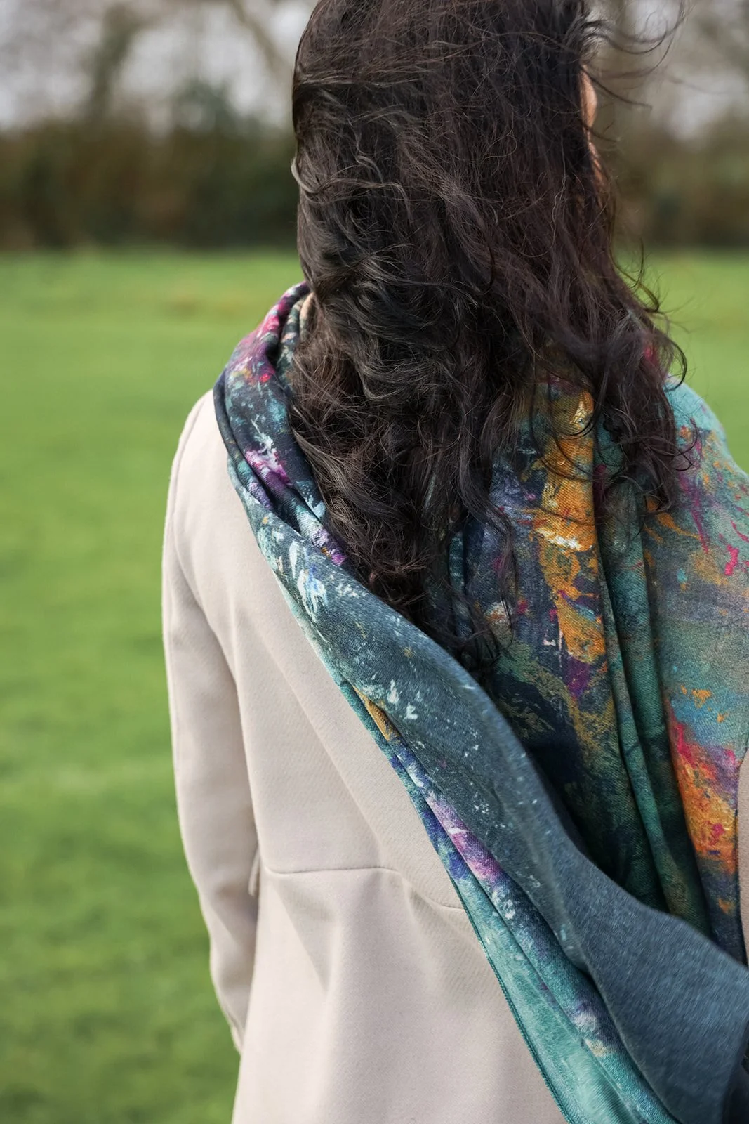 Darcy Huggle Scarf1.jpg
