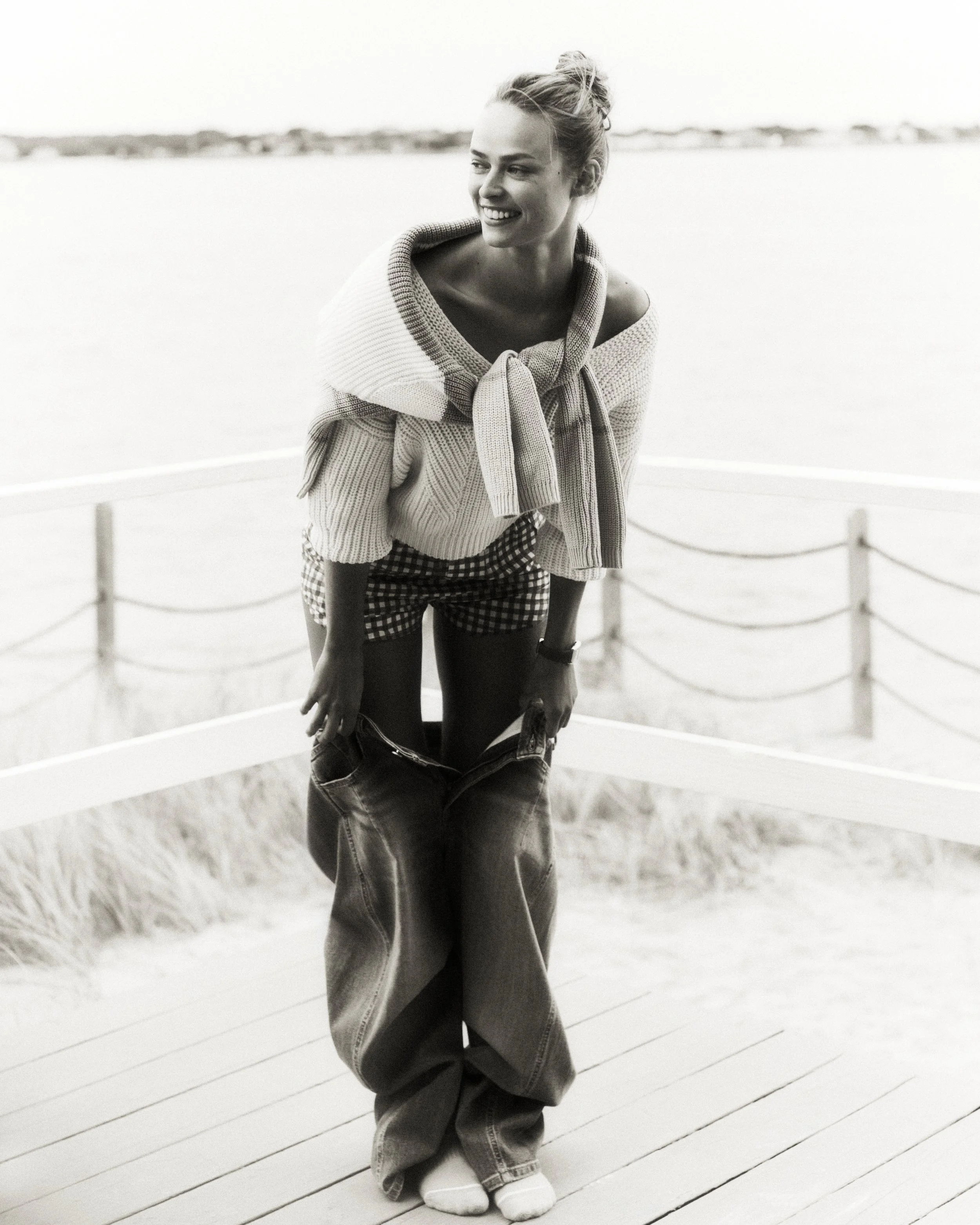 DEC23_BIRGIT_EvenTide_Look03_8884_bw_POST_MM.jpg