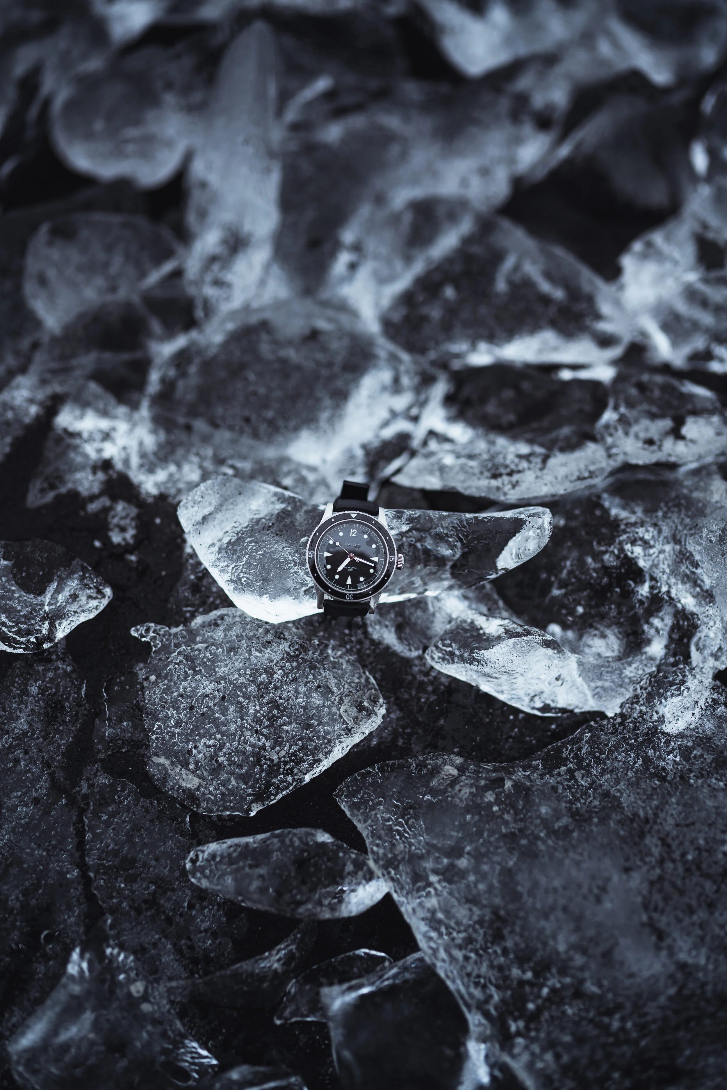 Baltic Watches x Dani Guindo Winter Collection (18).JPG