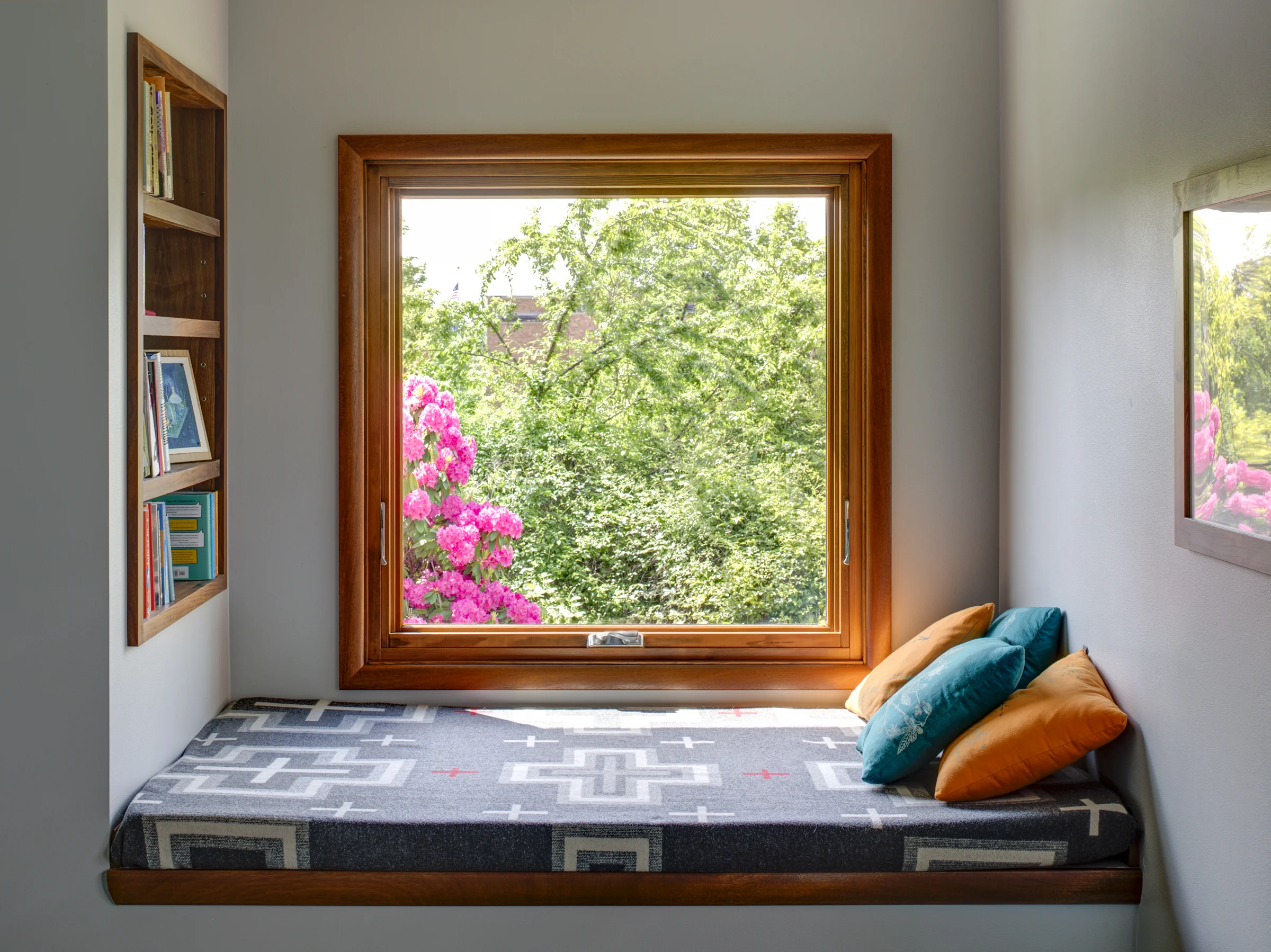 Built-in Daybed in Master Bedroom