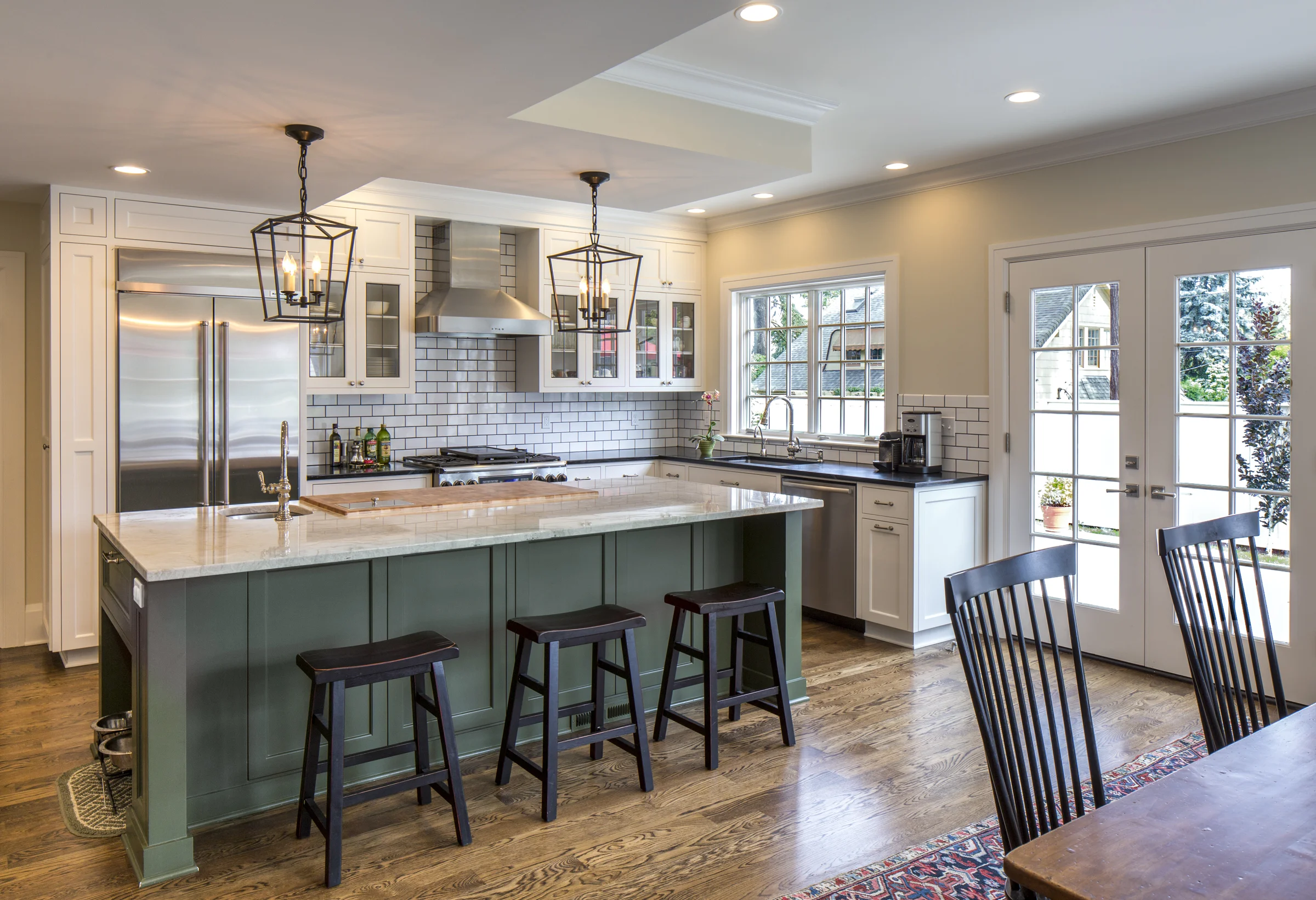 Large, Open Kitchen with Butler's Pantry