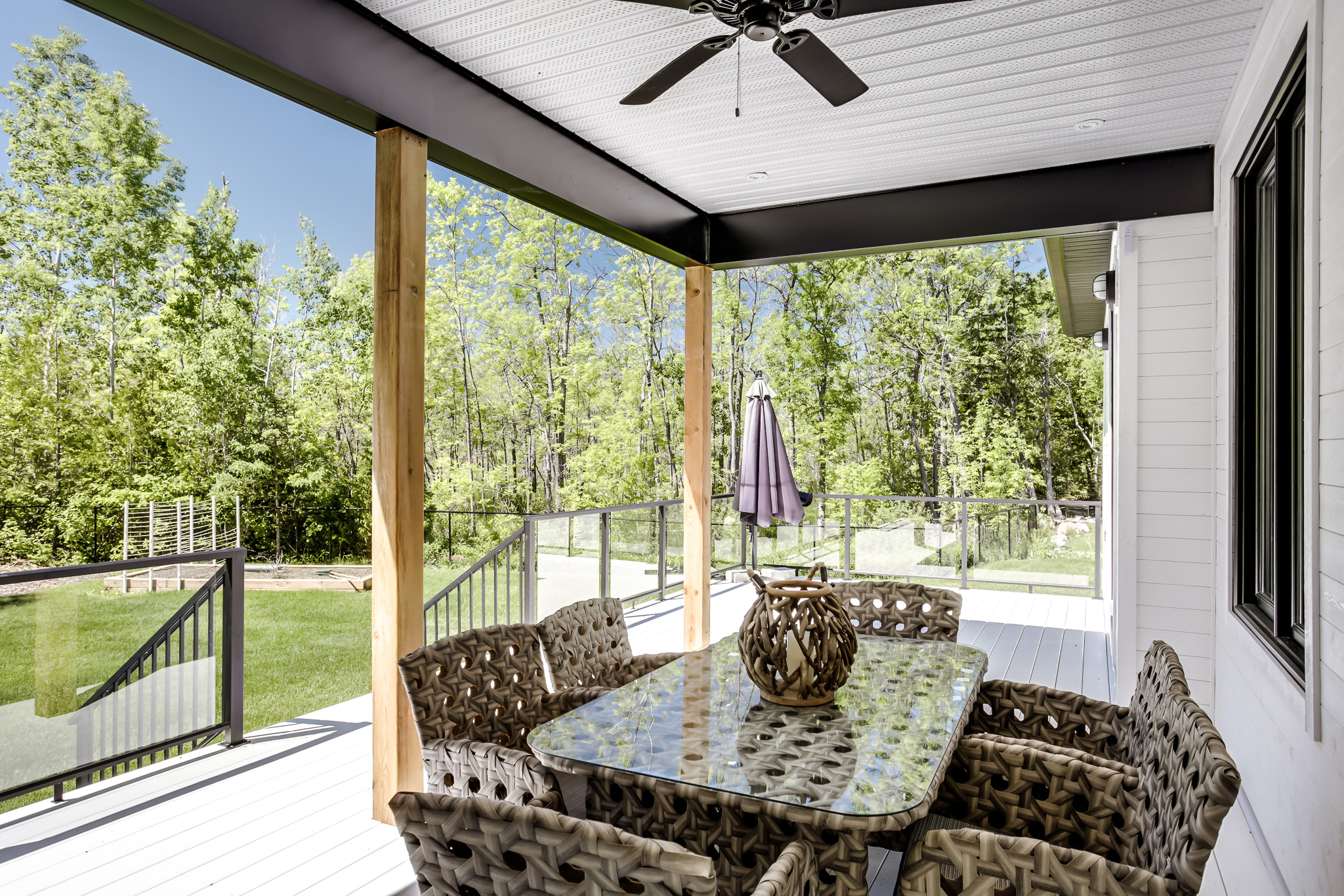 039-VanderMeer-Homes-websize-1660.jpg