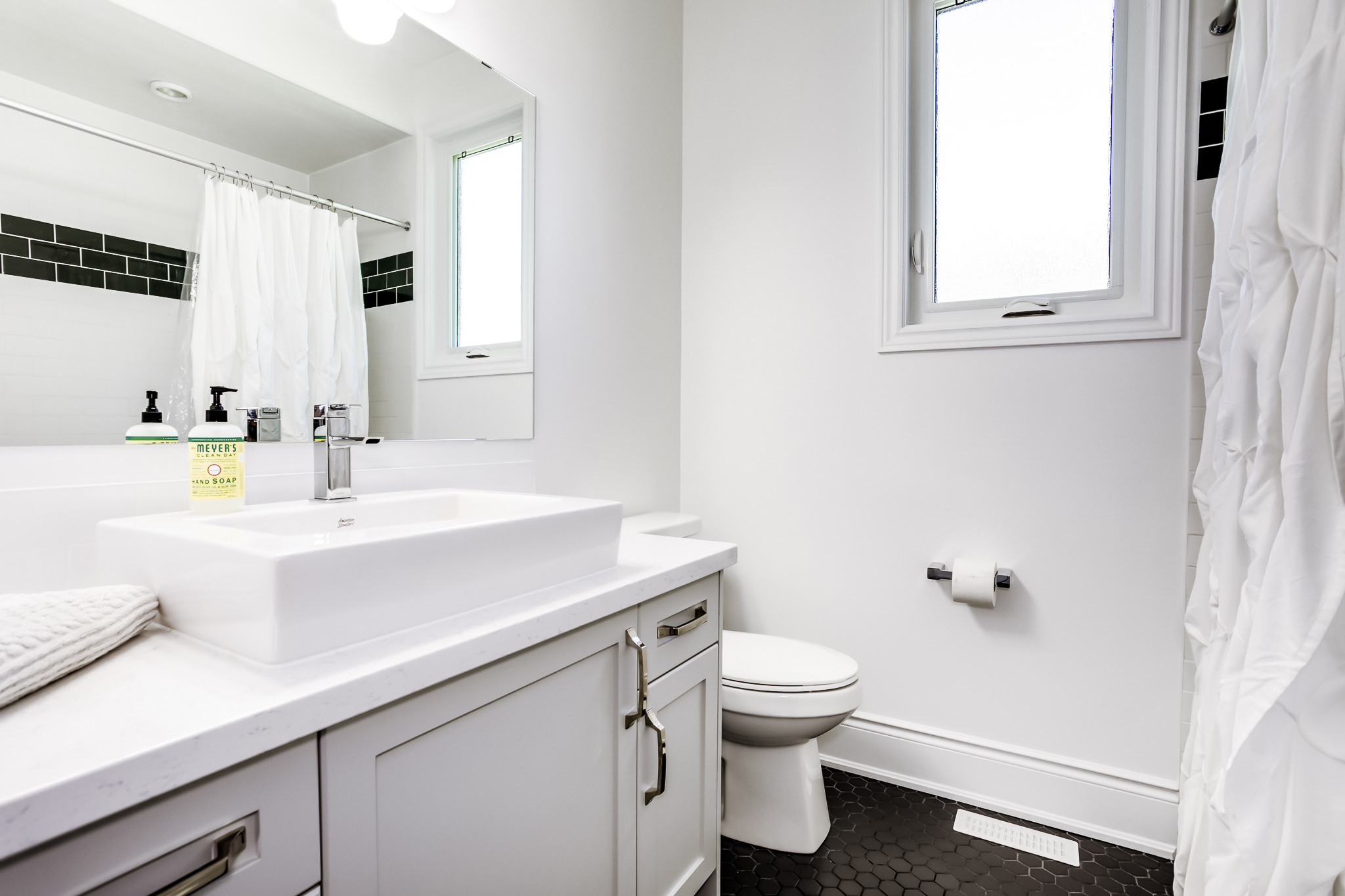 061-VanderMeer-Homes-websize-1770.jpg