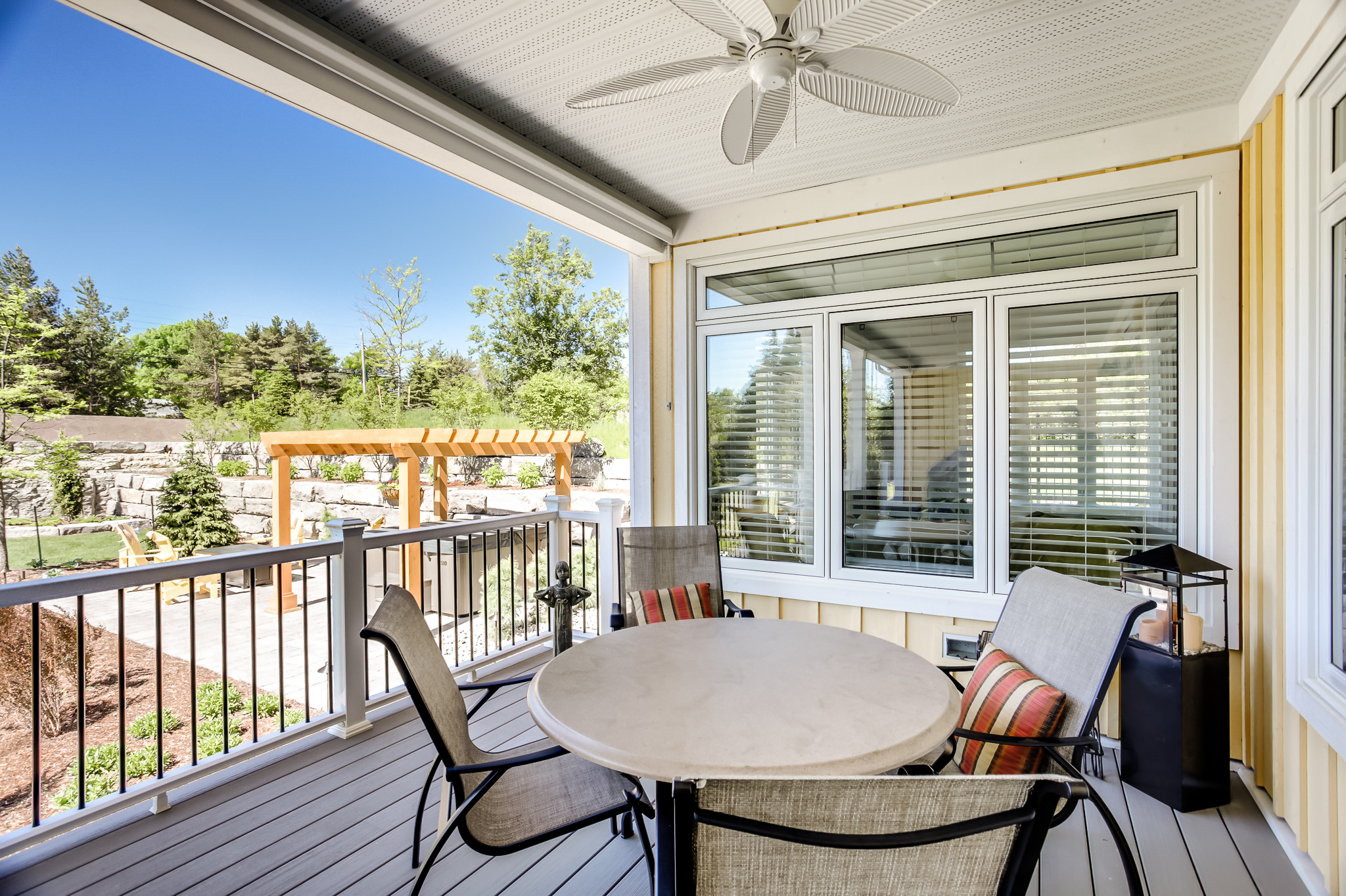 011-VanderMeer-Homes-websize-1564.jpg