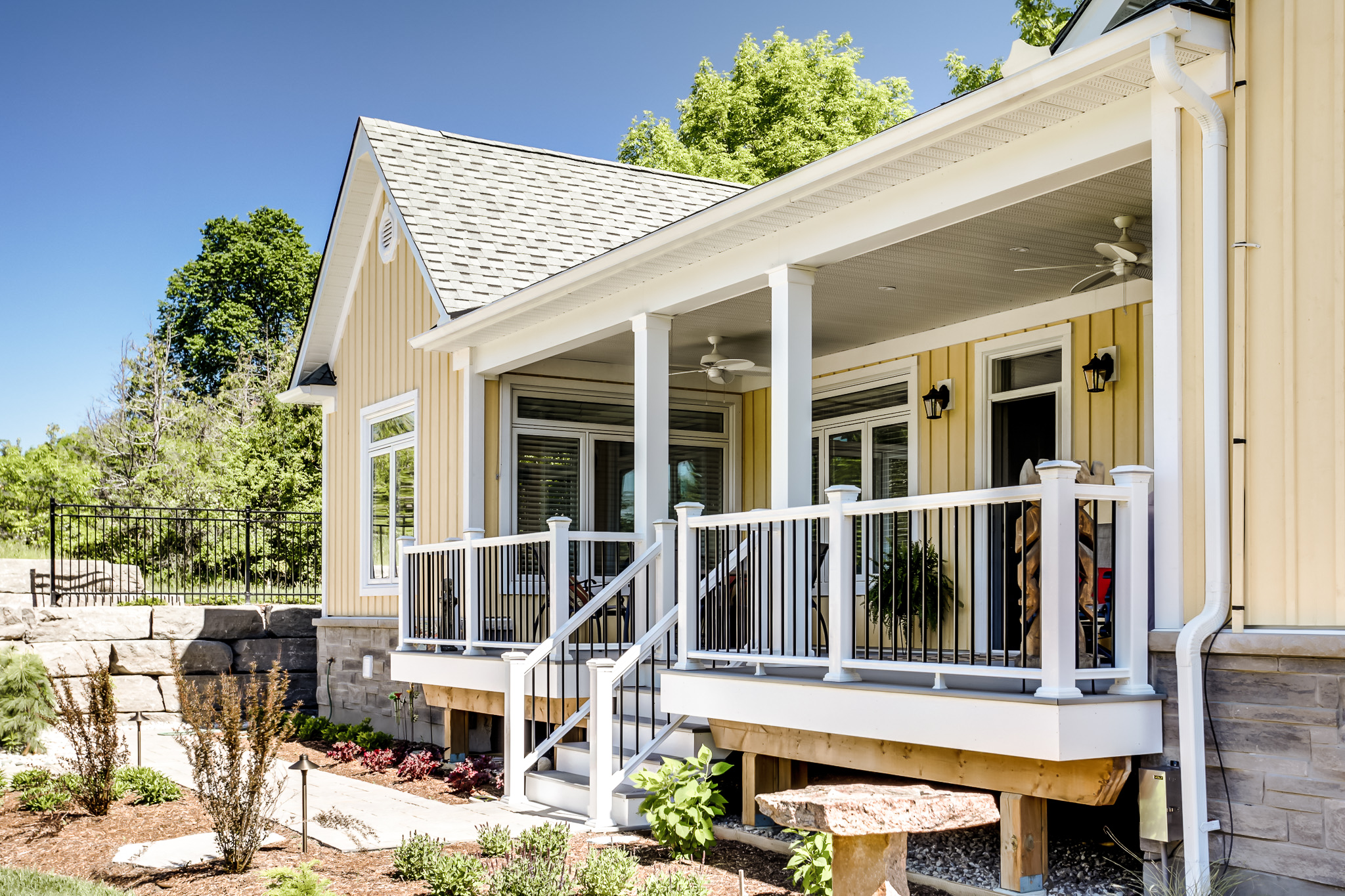 016-VanderMeer-Homes-websize-1589.jpg