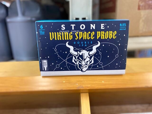 New beer! @stonebrewing Viking Space Probe, @newhollandbrew Dragon&rsquo;s Milk Reserve, @strongbrewing Solstice Night, @mastlanding Closer to Gold, and @allagashbrewing I Believe In Love. Cheers! 
#beer #newbeer #craftbeer #craftbeerlover #craftbeer