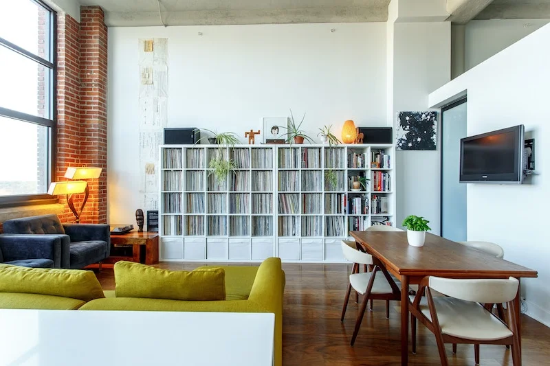 Your home hasn’t sold yet, now what?