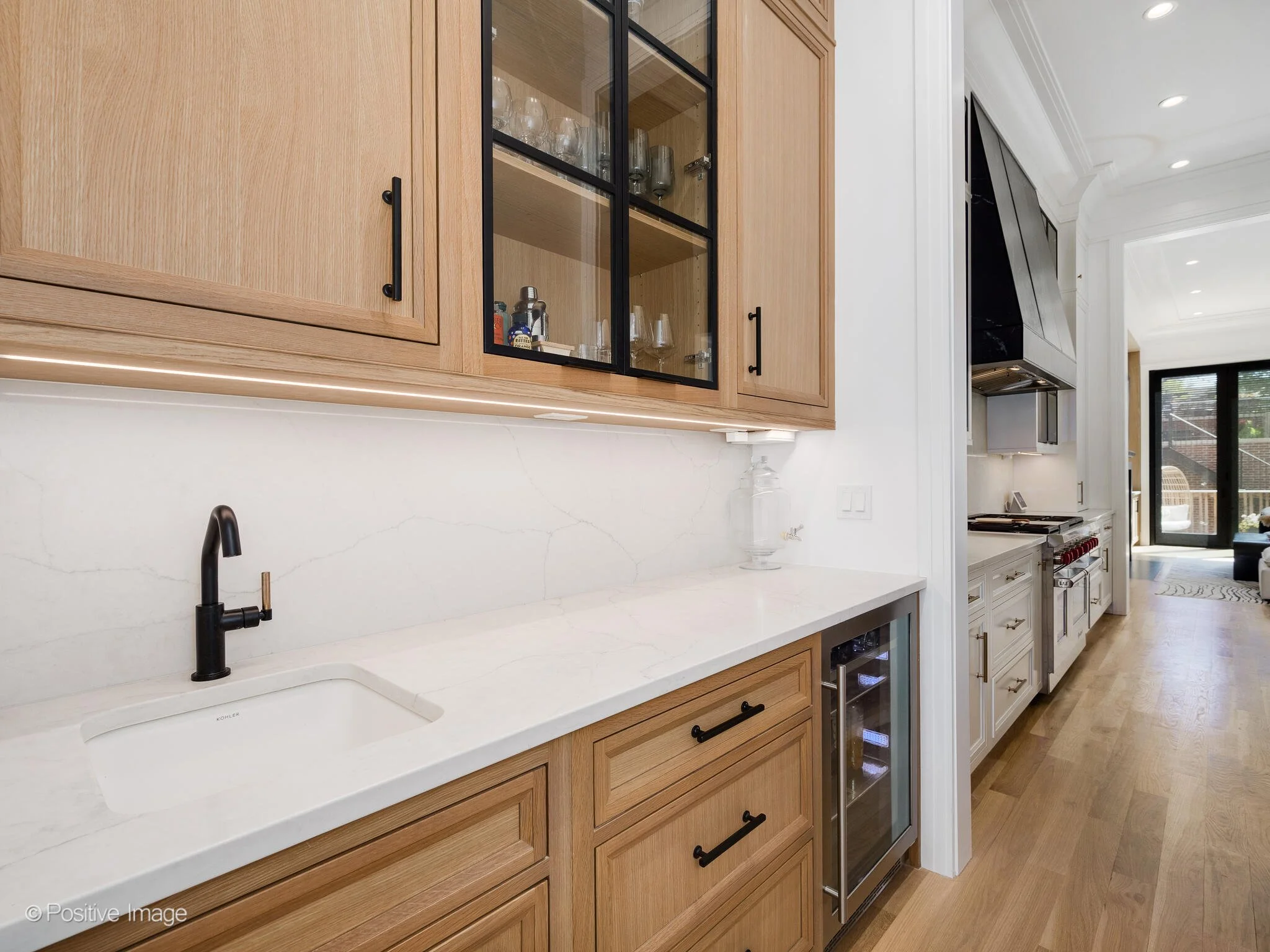 2107 N Cleveland Ave Chicago IL 60614 USA-020-033-0020-MLS_Size.jpg
