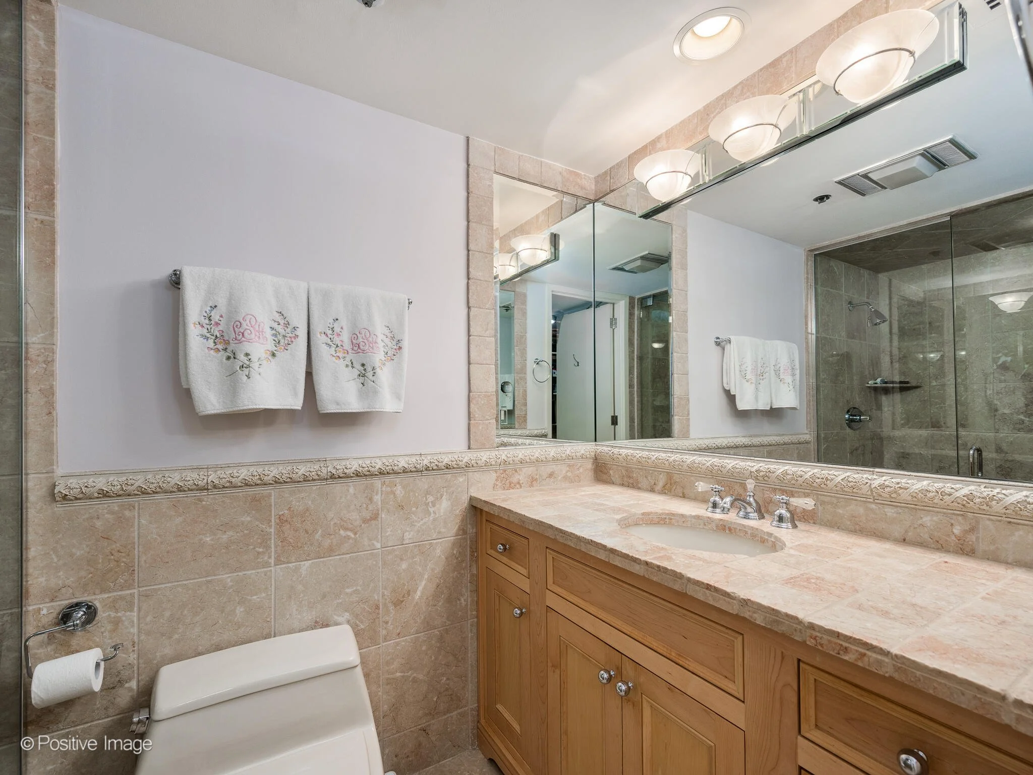 950 N Michigan Ave Unit 2305 Chicago IL 60611 USA-018-030-0017-MLS_Size.jpg