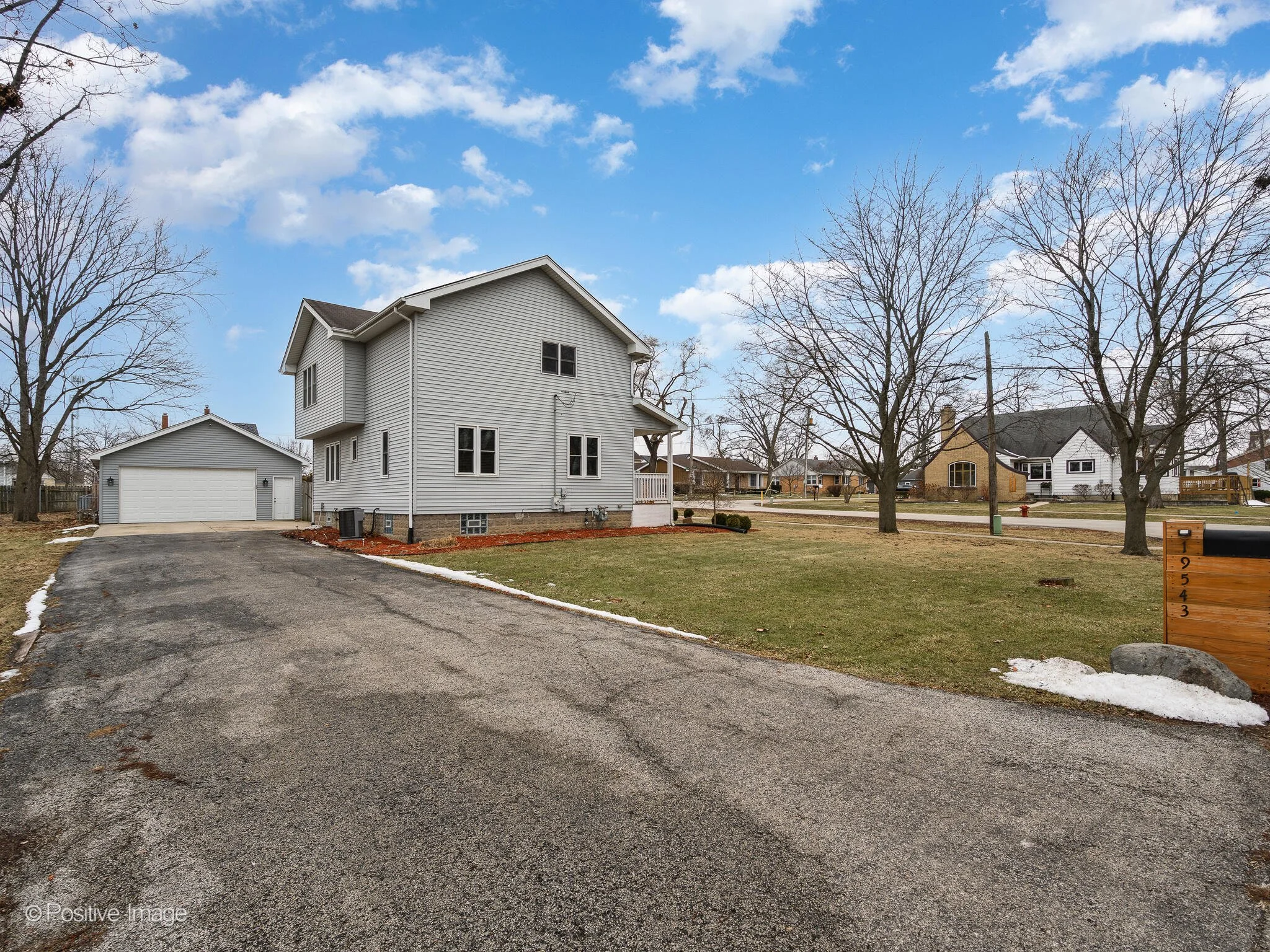 19543 Division St Mokena IL 60448 USA-025-018-0025-MLS_Size.jpg