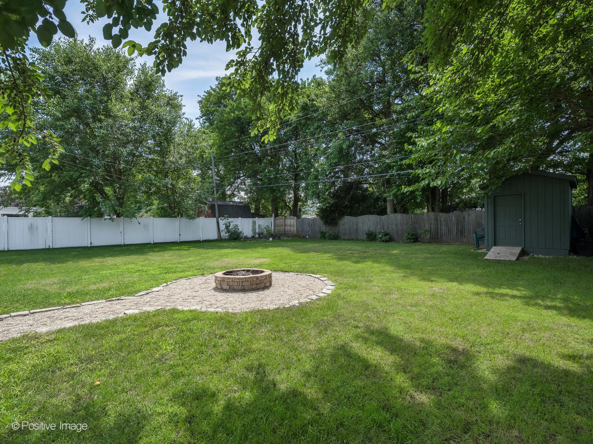 12424 S Moody Ave Palos Heights IL 60463 USA-023-014-0023-MLS_Size.jpg