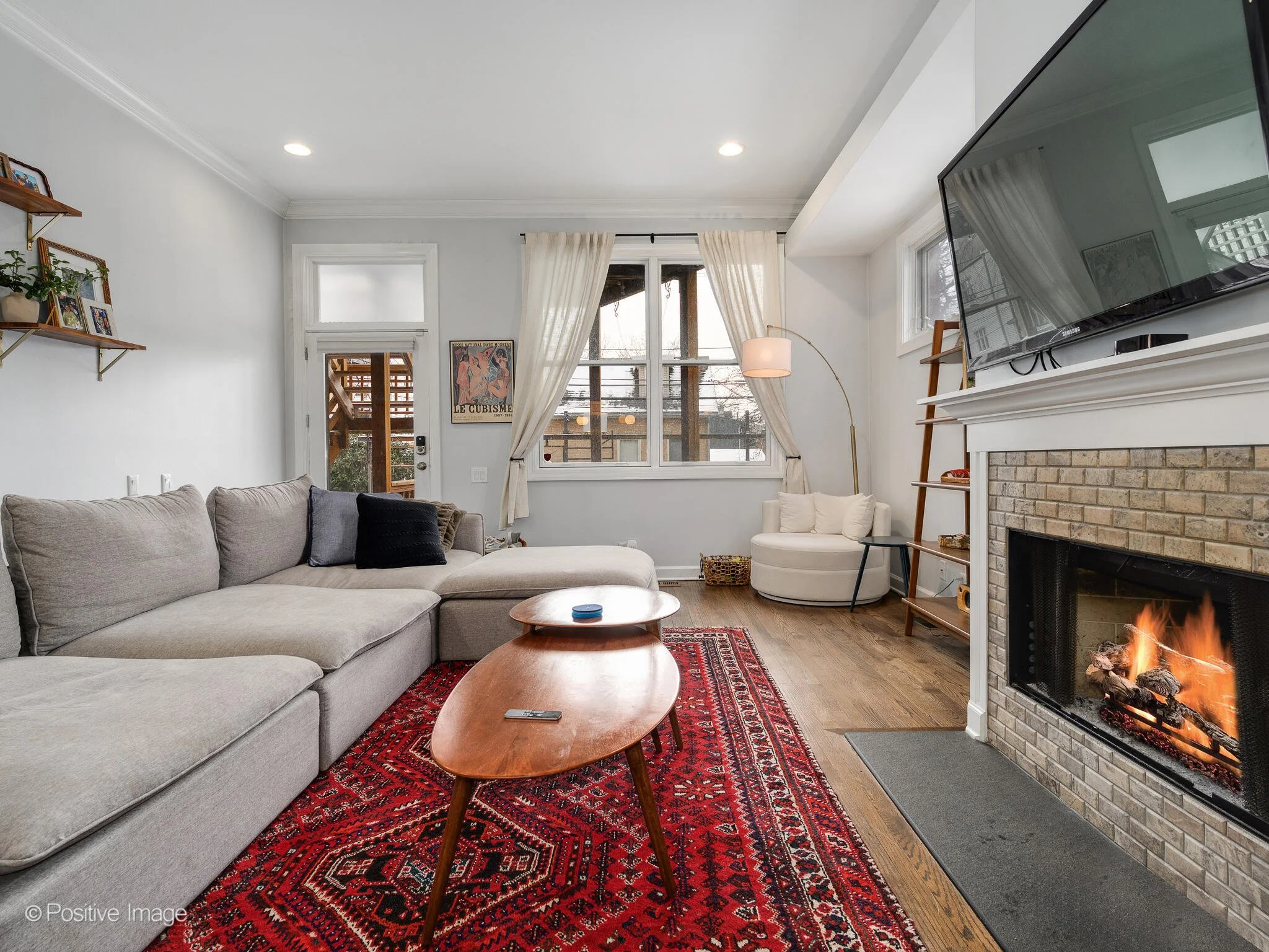 1412 N Hoyne Ave Chicago IL 60622 USA-006-004-0006-MLS_Size.jpg