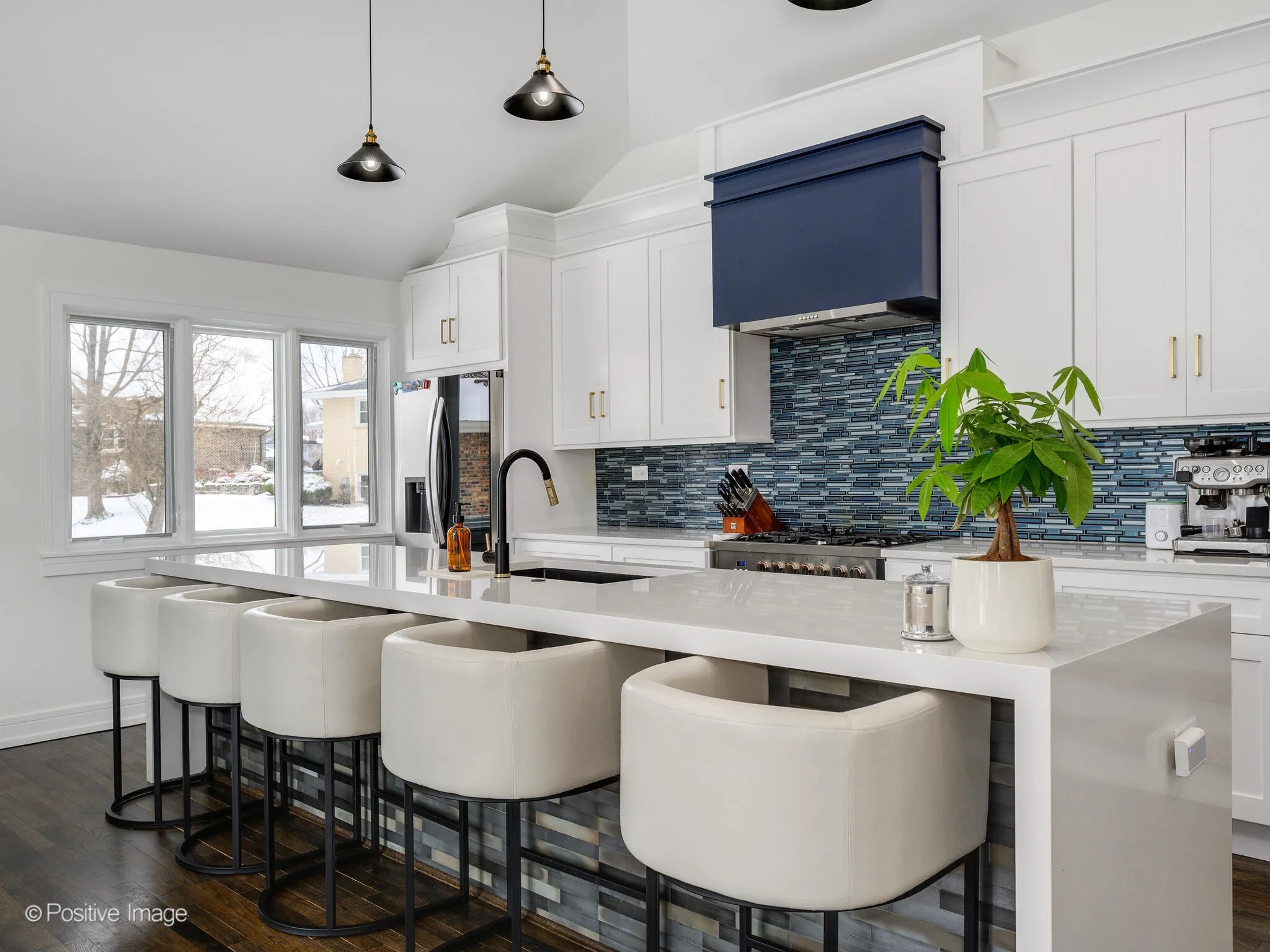 7609 Baker Ct Darien IL 60561 USA-009-016-0009-MLS_Size.jpg