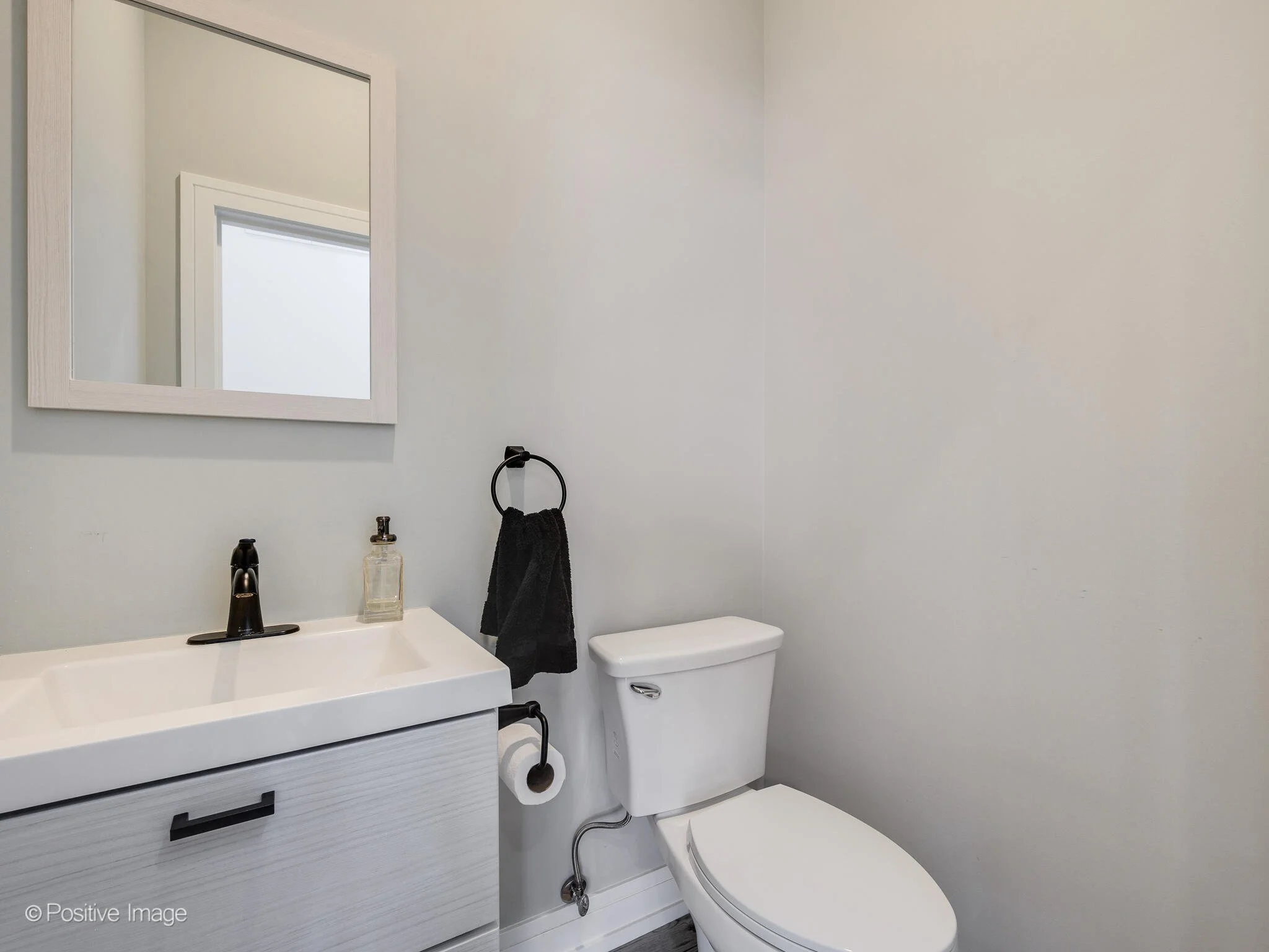 7609 Baker Ct Darien IL 60561 USA-015-025-0015-MLS_Size.jpg