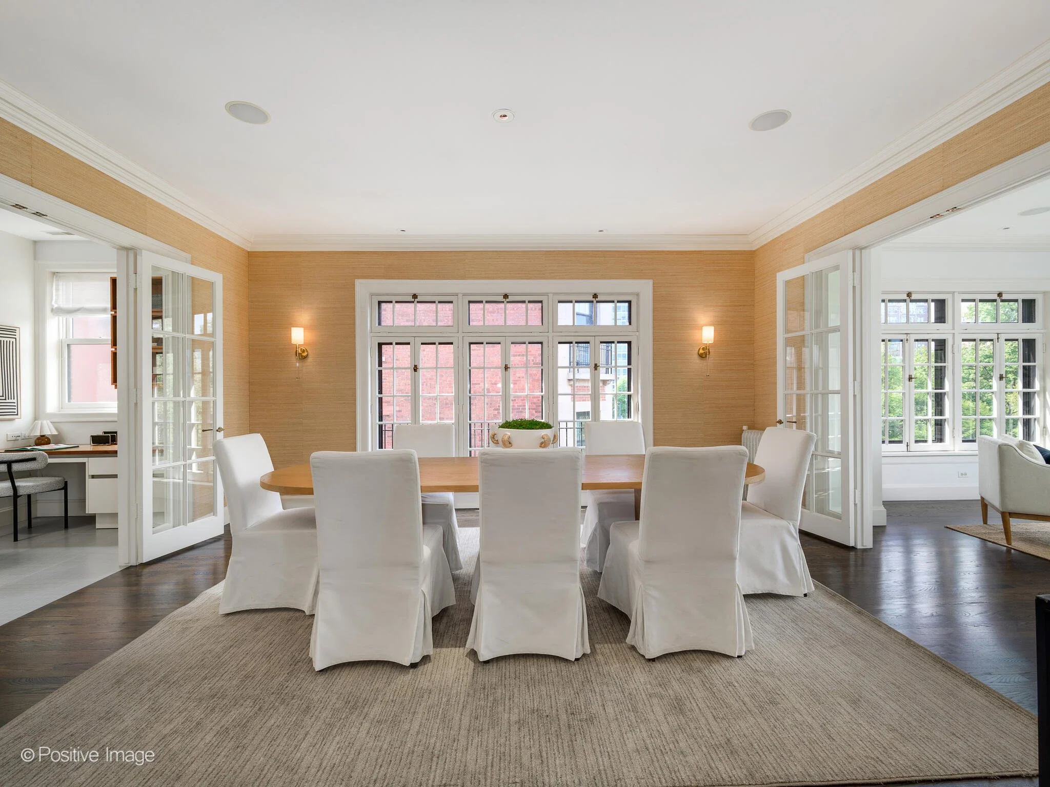 305 W Fullerton Pkwy Chicago IL 60614 USA-015-075-0015-MLS_Size.jpg