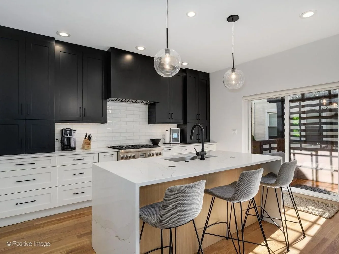 2516 N Campbell 8.jpg