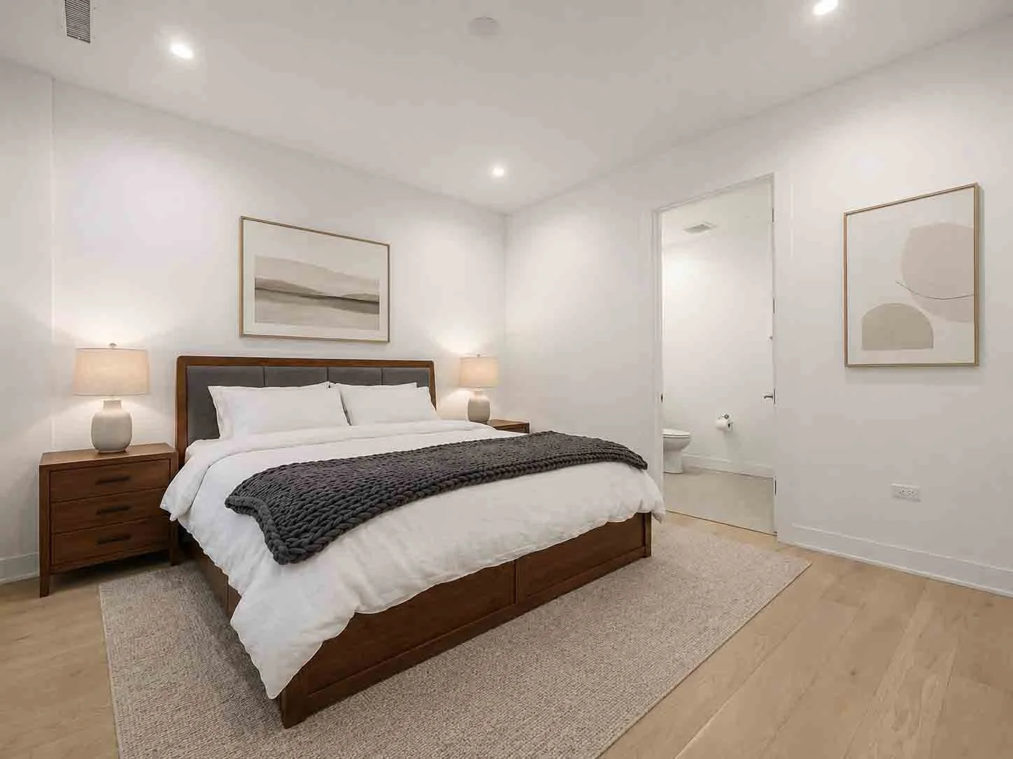 19 -VS - 2nd bed.jpg