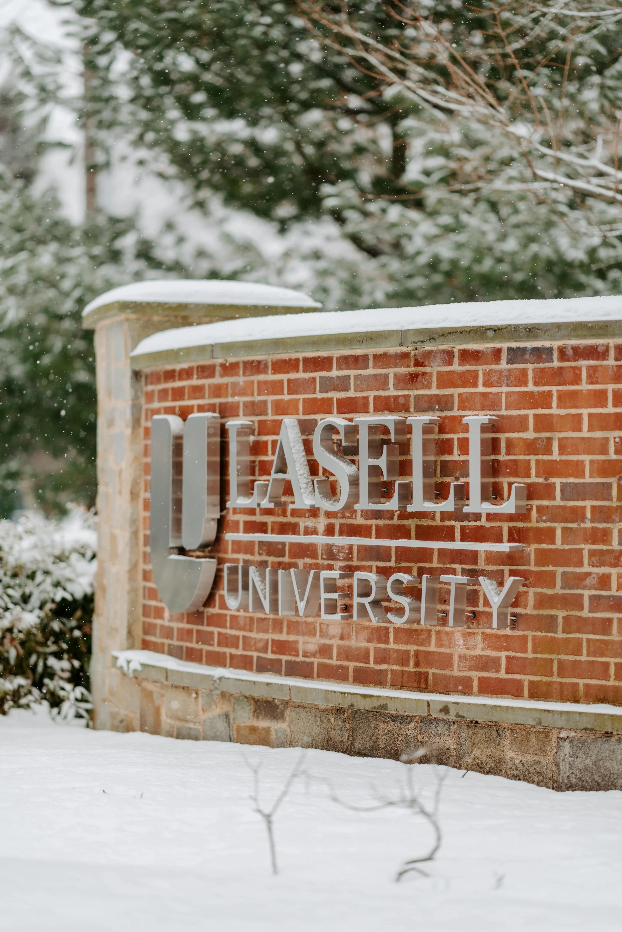 Lasell_Jan21-4310-min.jpg