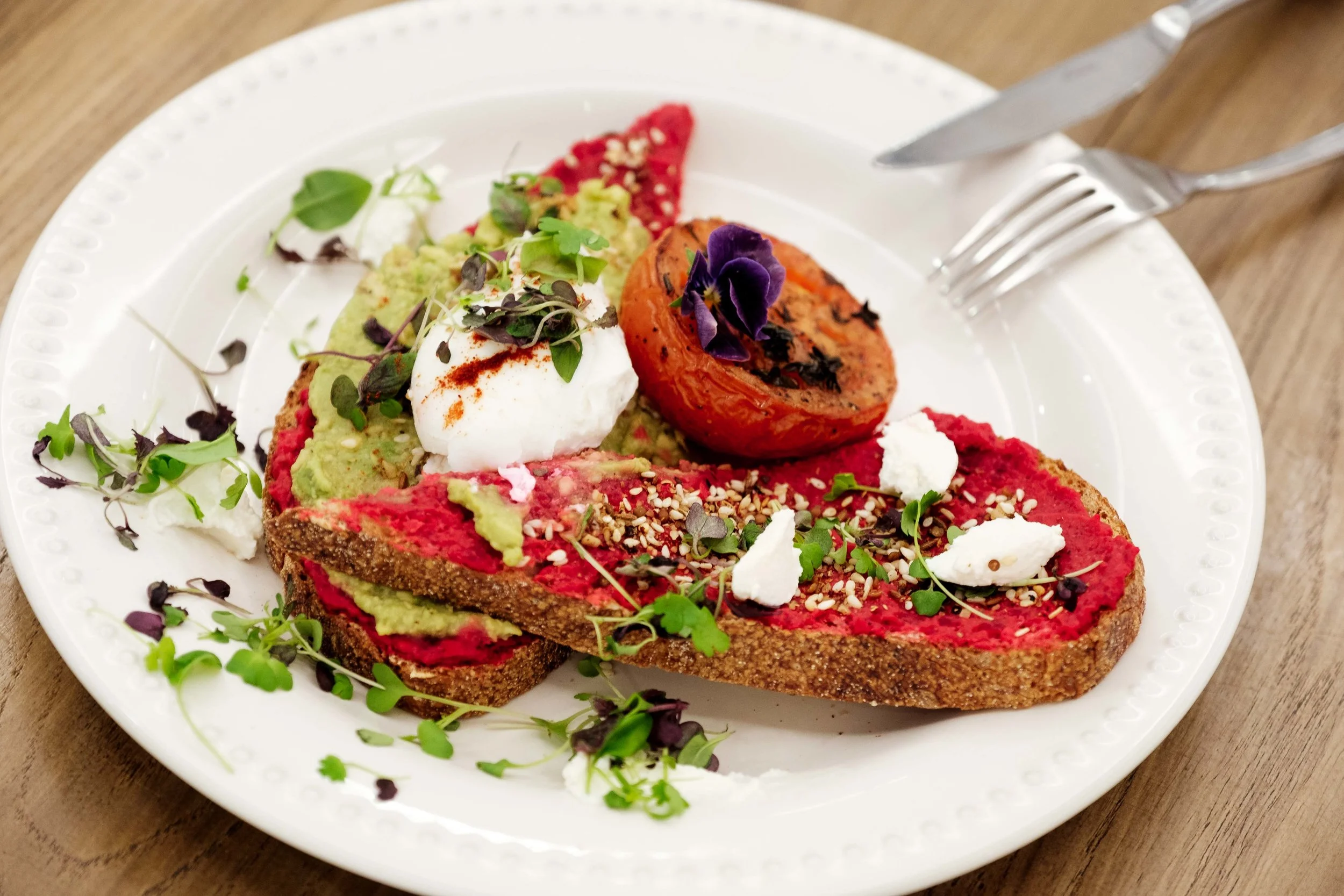 Beetroot Humus Toast - AYZZ3226.jpg