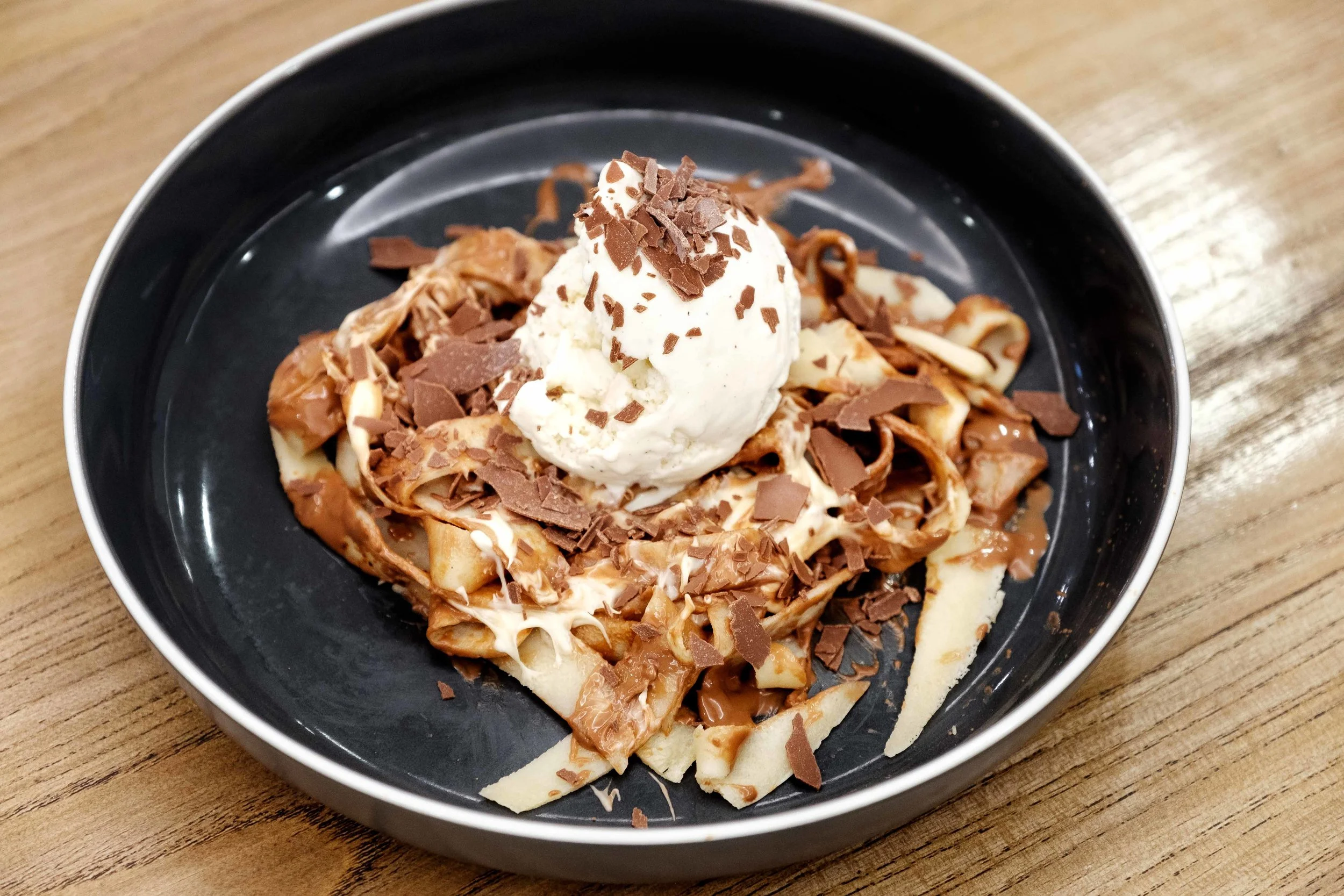 Crepe Pasta with Belgain Choc and Icecream - AYZZ3461-2.jpg