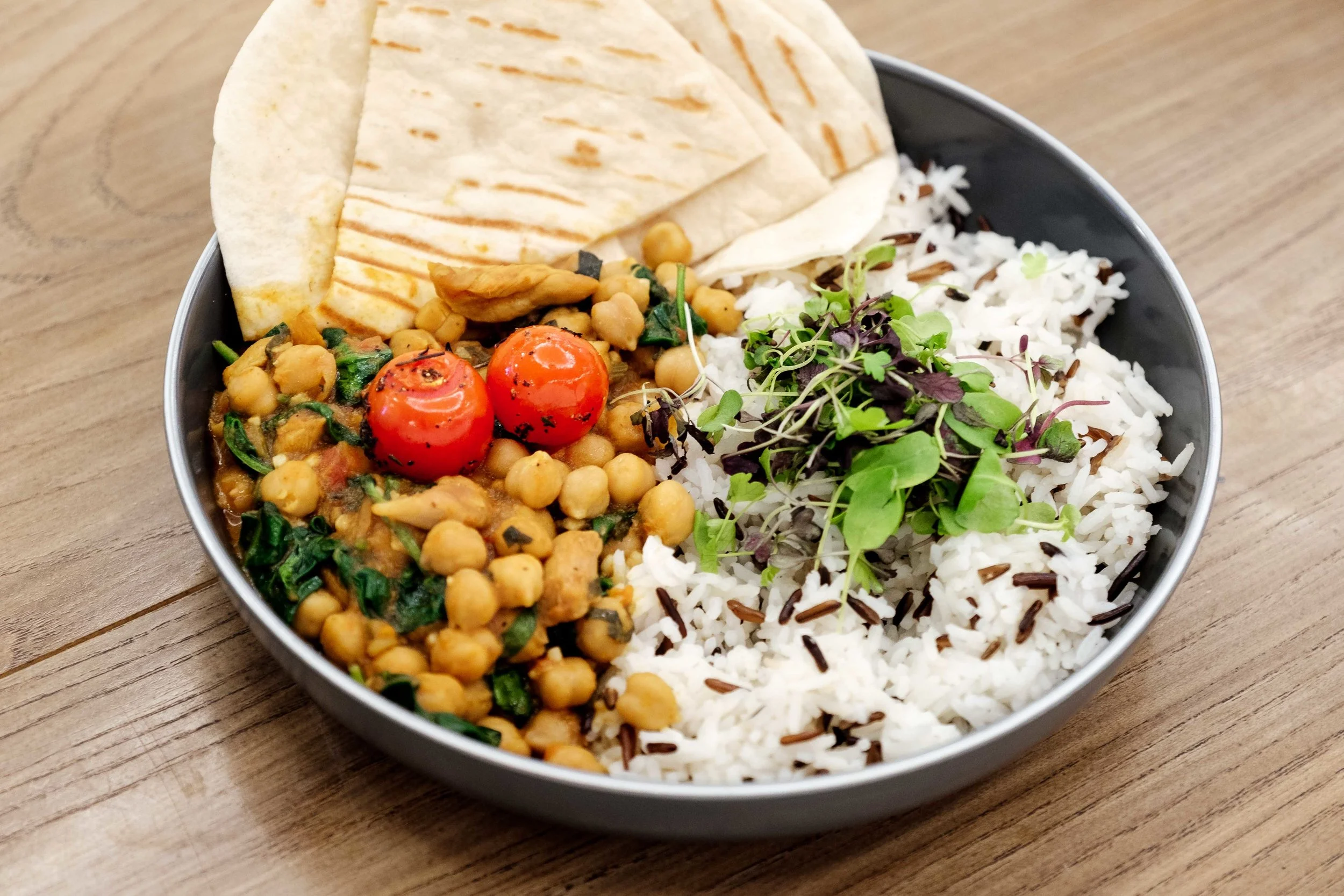 Veg:Curried Chick Peas - AYZZ3270.jpg