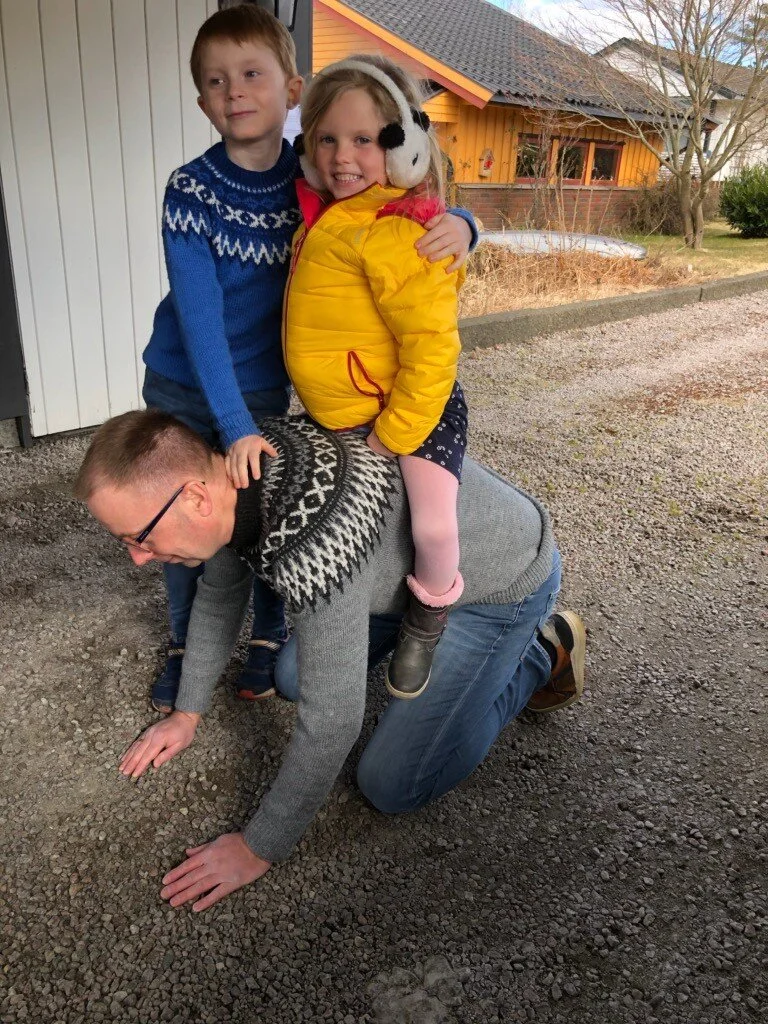 Team Winther Josef og maria på esel.jpg