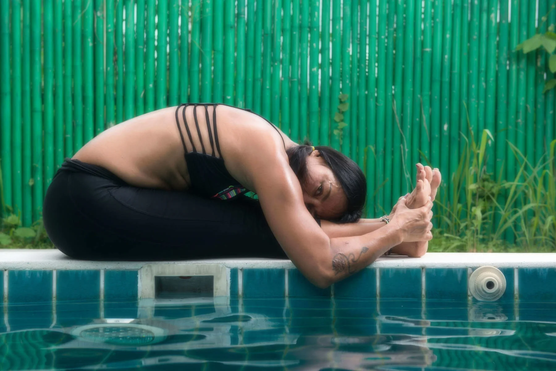 Hot Yoga Classes, Yoga for Muay Thai Fighters, Stretching Yoga, All Level Yoga Phuket, 5 elements hot yoga resort.