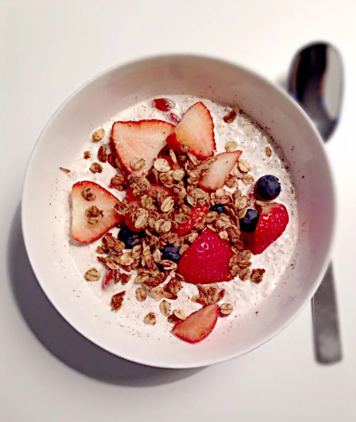 Poppy's pink breakfast bowl